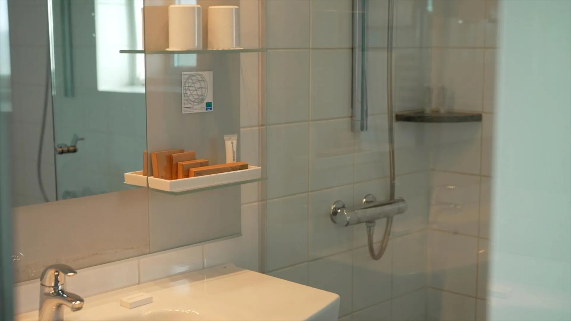 Bathroom in Hotel Arctic