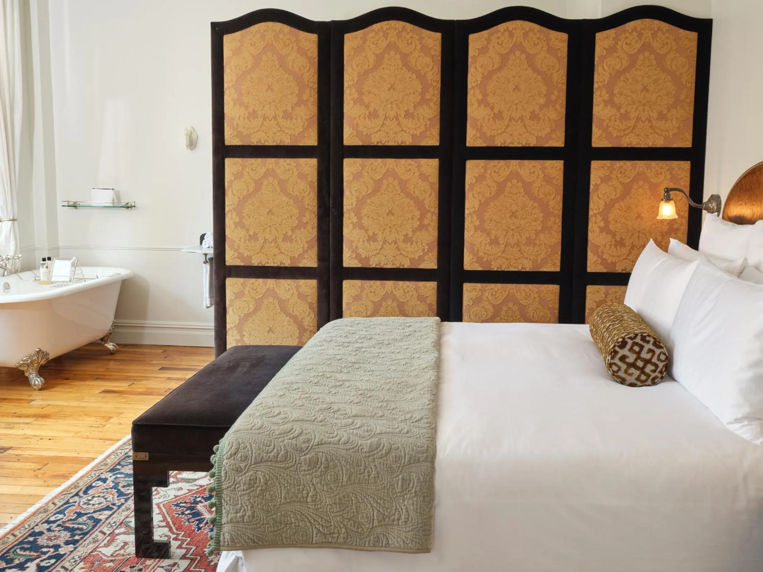 Bedroom, Bed in The Ned NoMad