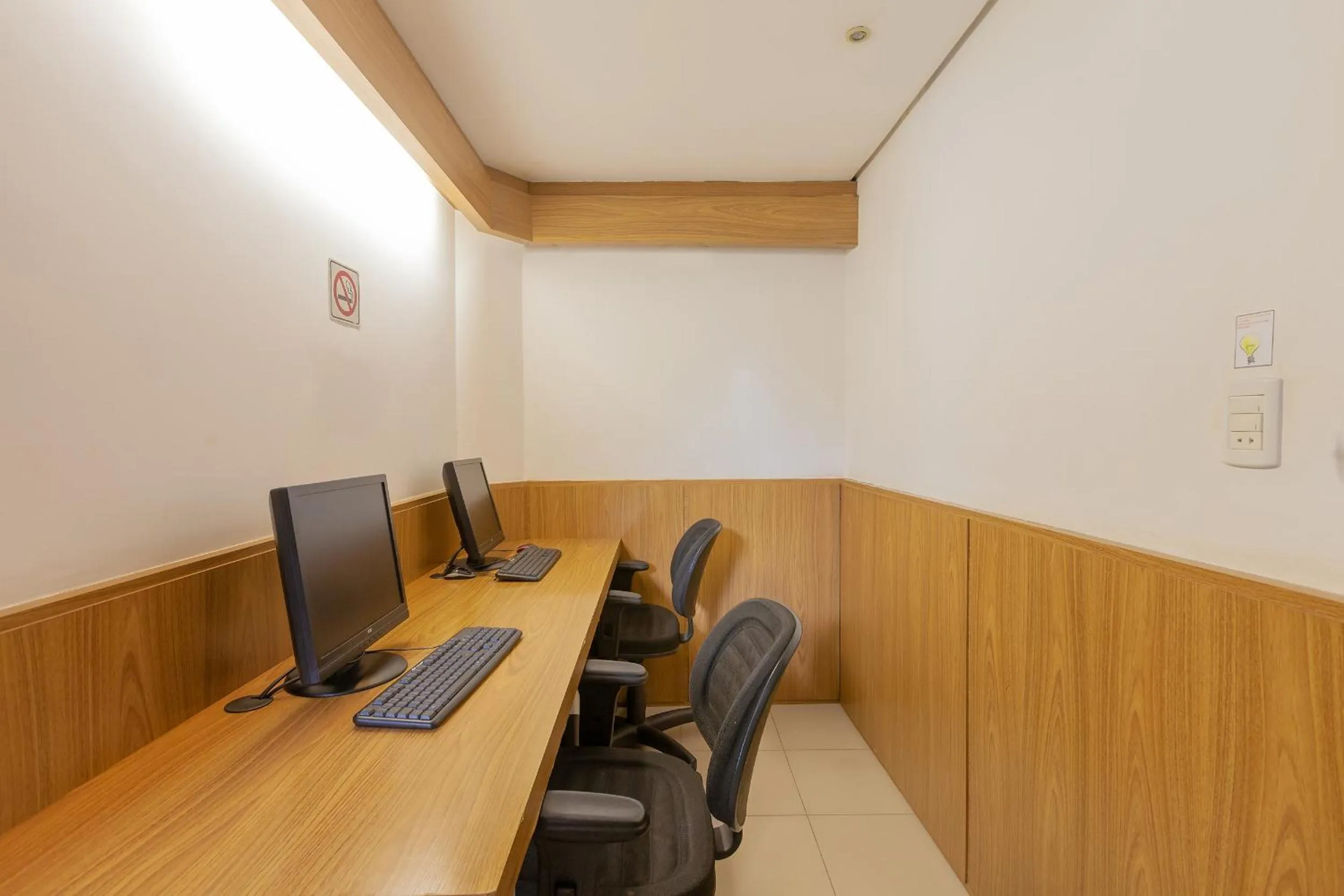 Business facilities in Tri Hotel Executive Criciúma