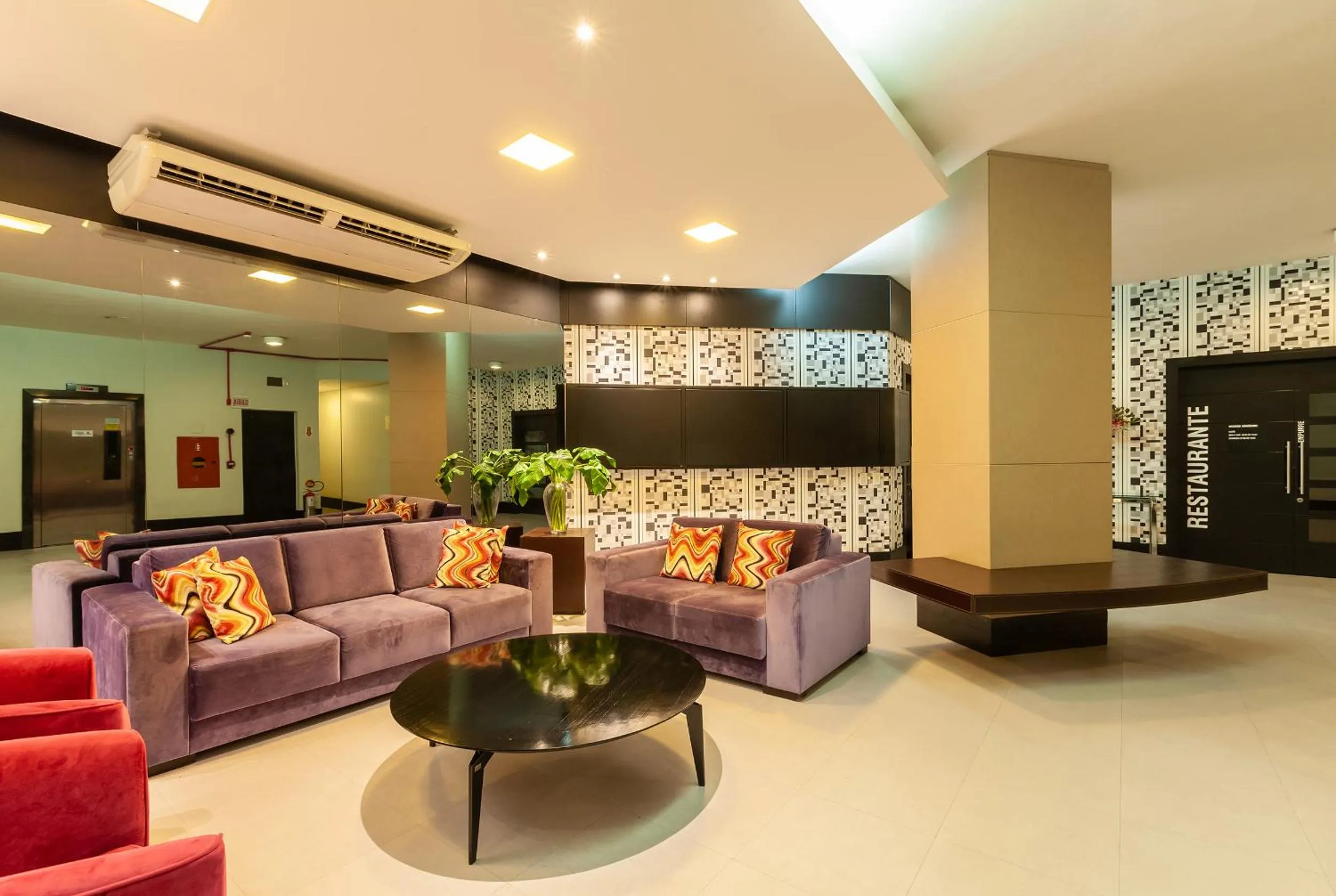 Area and facilities in Tri Hotel Executive Criciúma