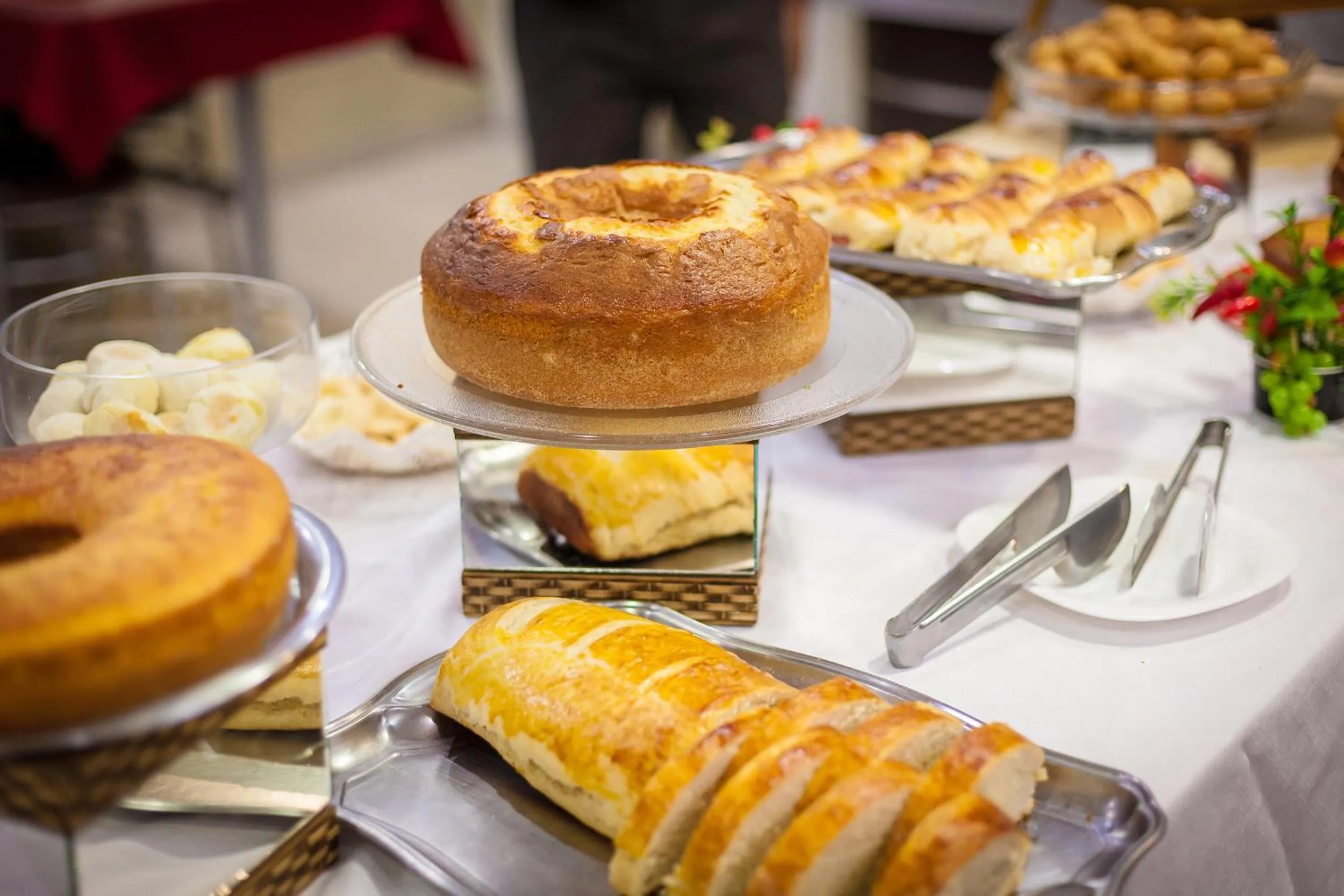 Buffet breakfast in Tri Hotel Criciúma