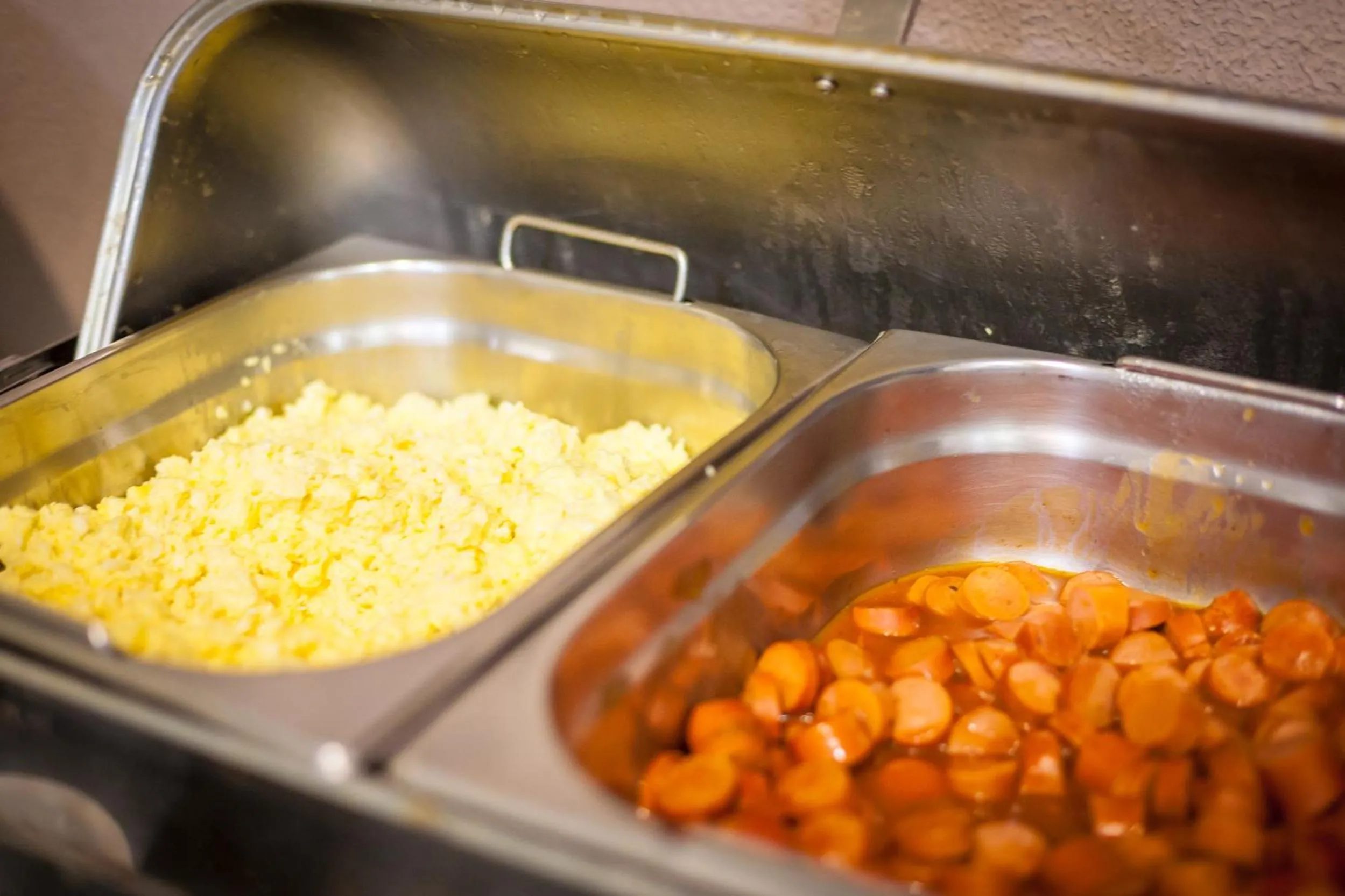 Buffet breakfast in Tri Hotel Criciúma