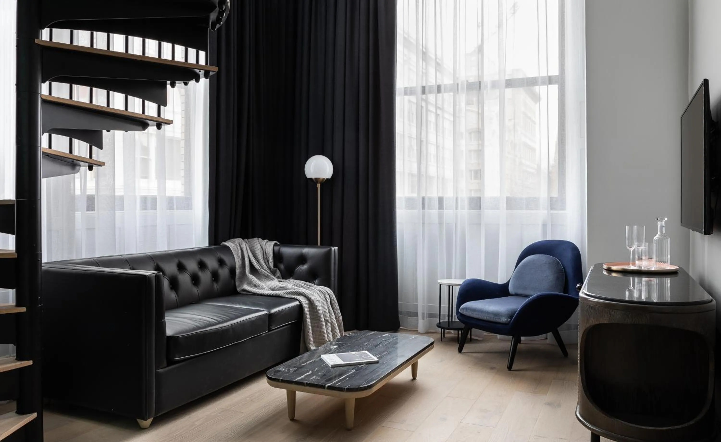 Living room in Woodlark Hotel Portland, a Tribute Portfolio Hotel