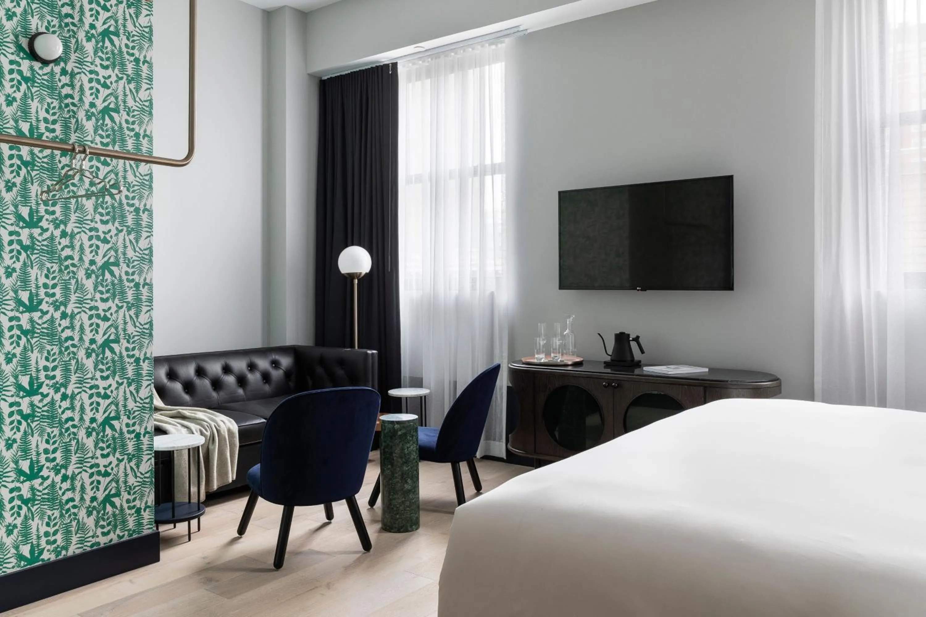 Photo of the whole room, Bed in Woodlark Hotel Portland, a Tribute Portfolio Hotel