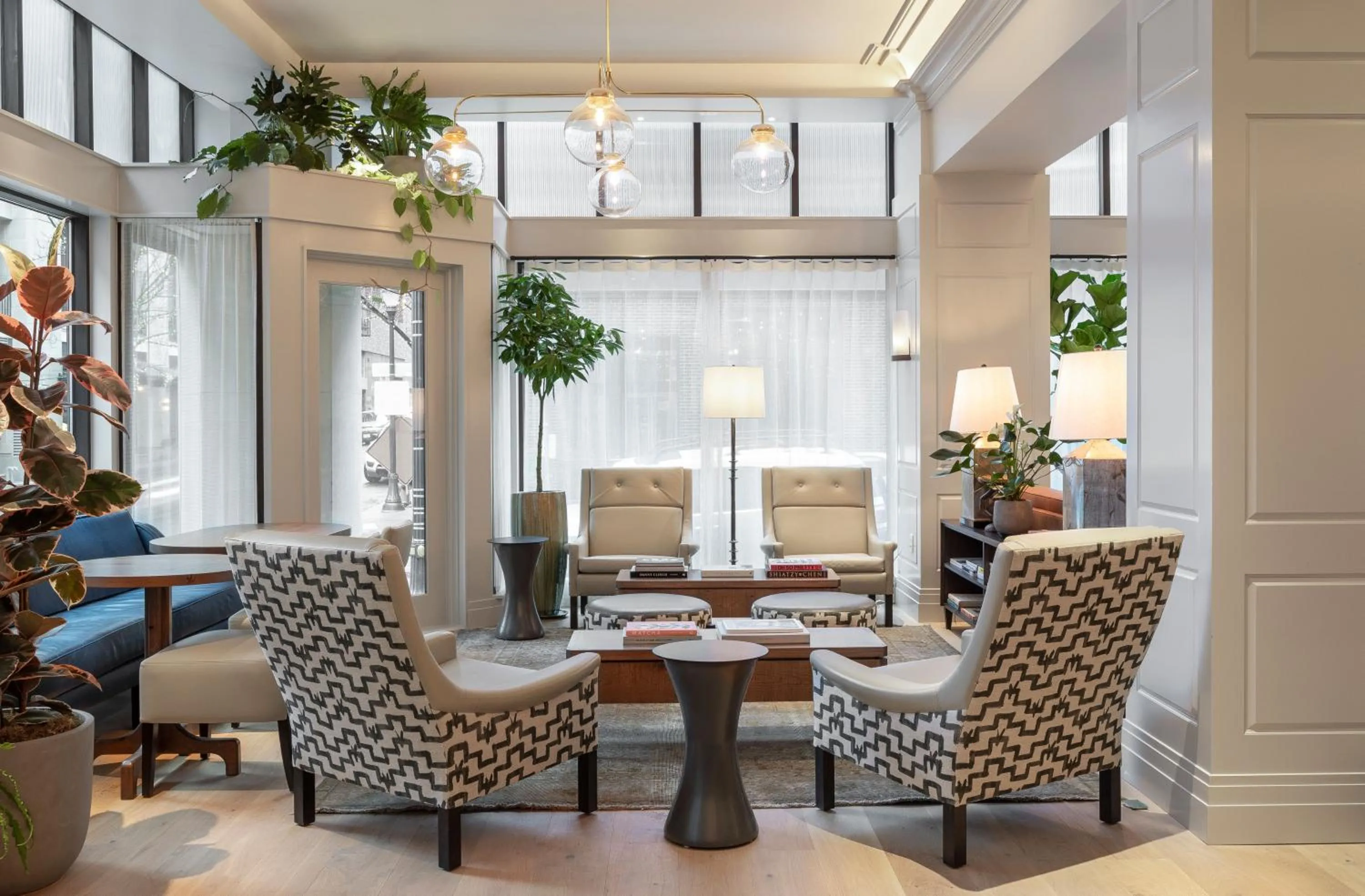 Lobby or reception in Woodlark Hotel Portland, a Tribute Portfolio Hotel