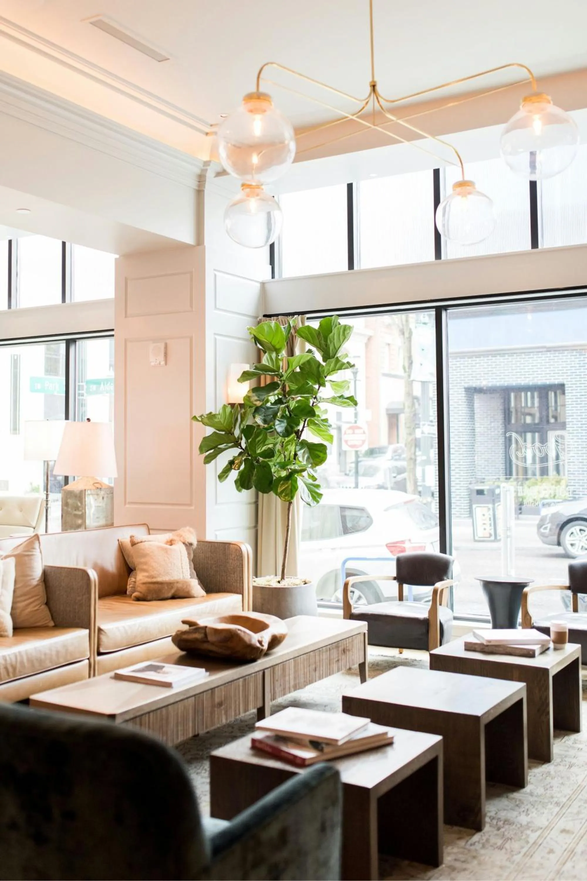 Lobby or reception in Woodlark Hotel Portland, a Tribute Portfolio Hotel