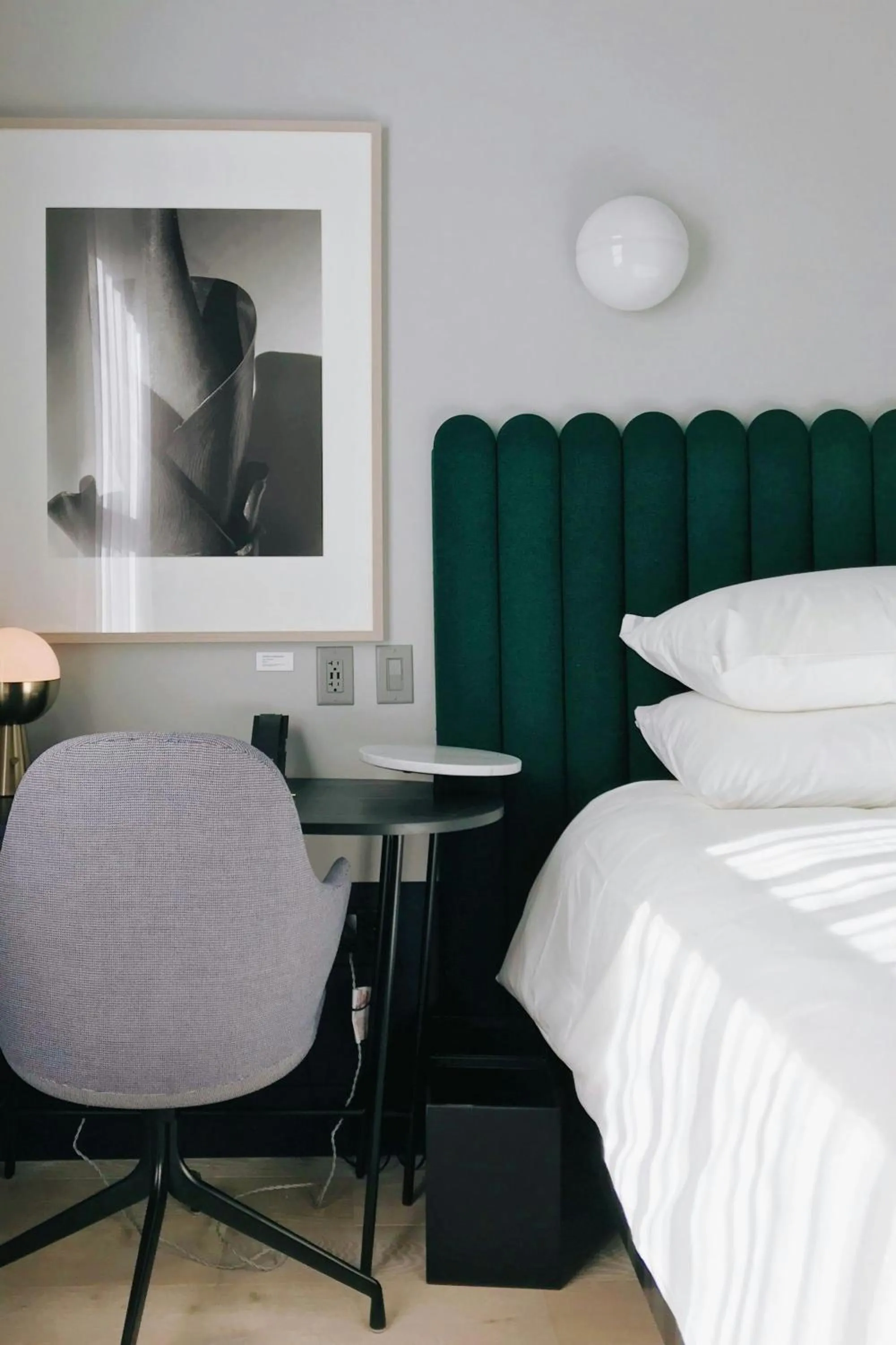 Photo of the whole room, Bed in Woodlark Hotel Portland, a Tribute Portfolio Hotel