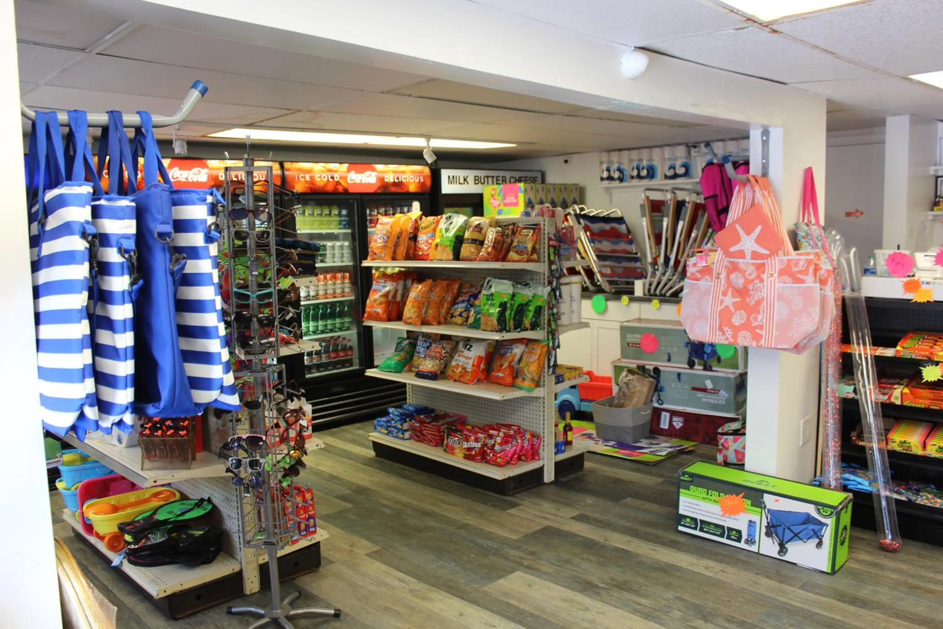 On-site shops in Blue Water Inn