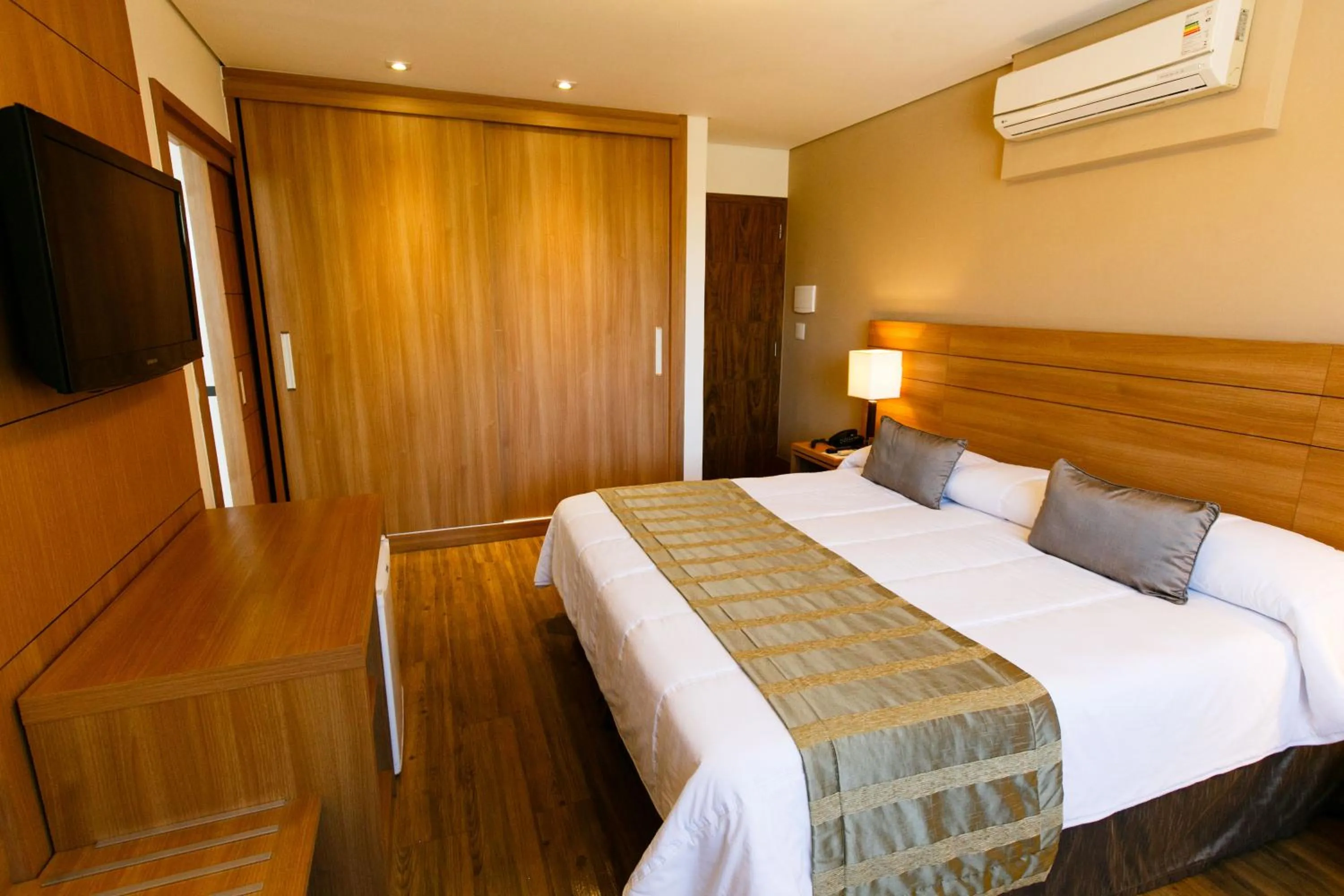 Bed in Casablanca Center Hotel