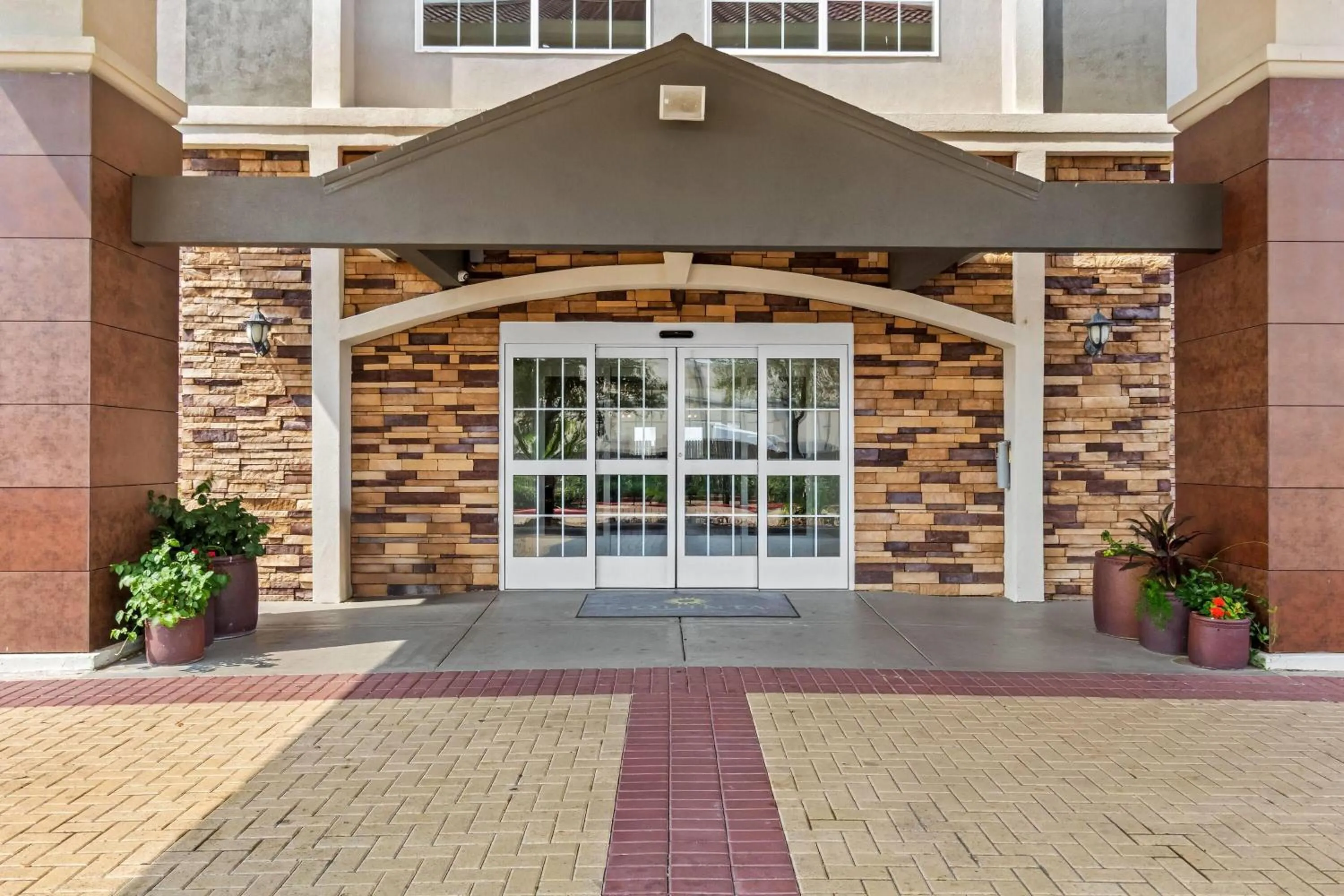 Property building in La Quinta by Wyndham Houston Energy Corridor