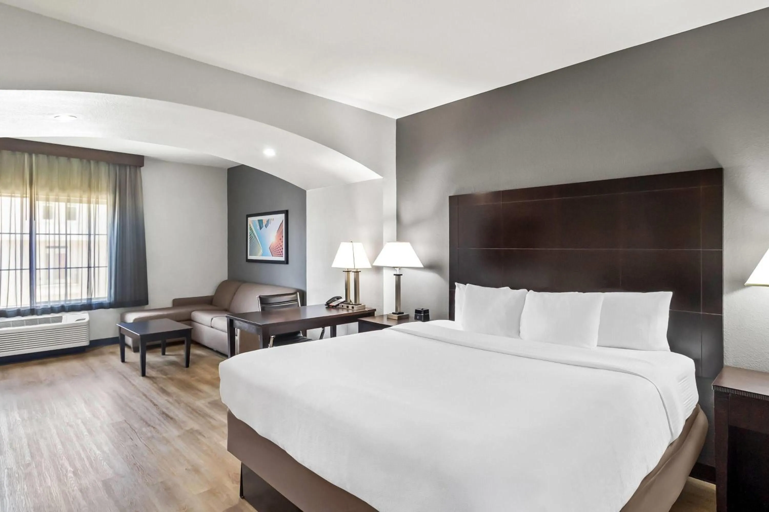 Bed in La Quinta by Wyndham Houston Energy Corridor