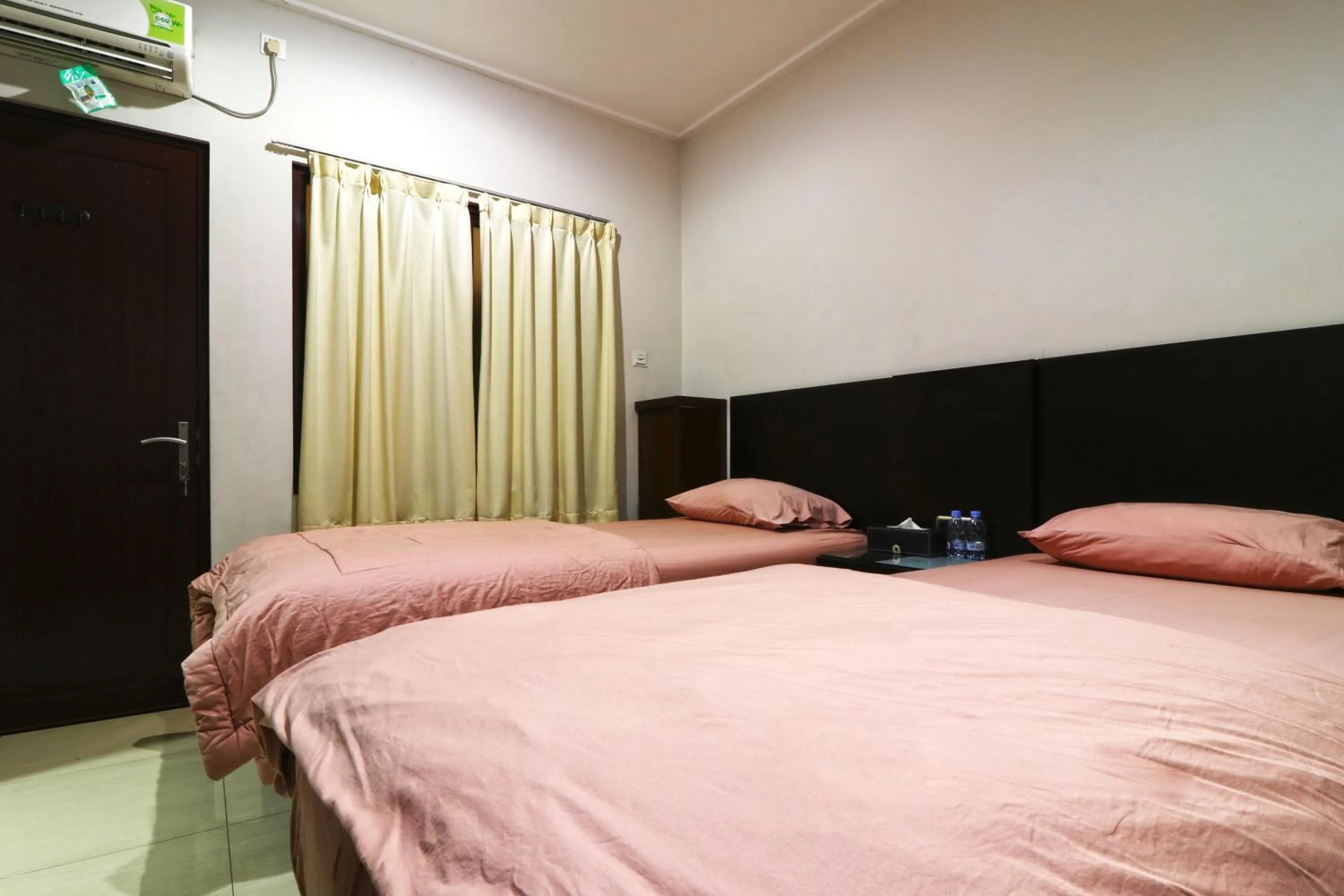 Bedroom, Bed in Bendungan Hilir Residence