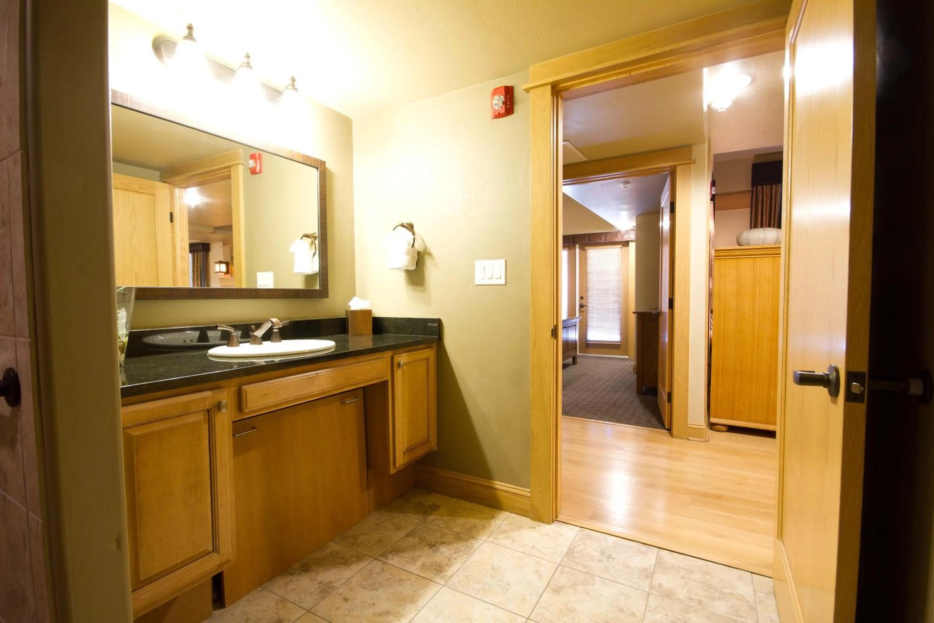 Photo of the whole room, Bathroom in Club Wyndham Steamboat Springs