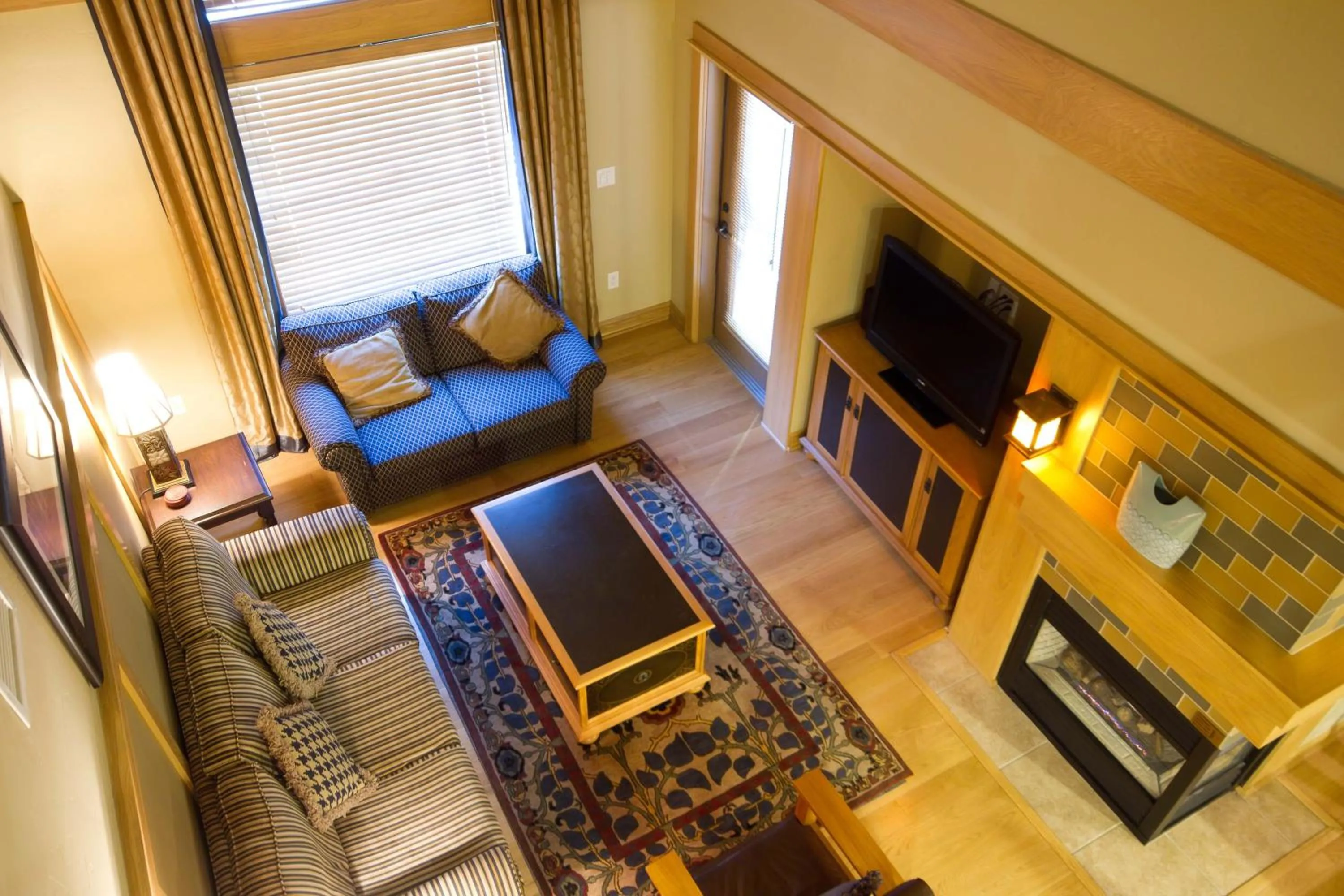 Photo of the whole room, Seating Area in Club Wyndham Steamboat Springs