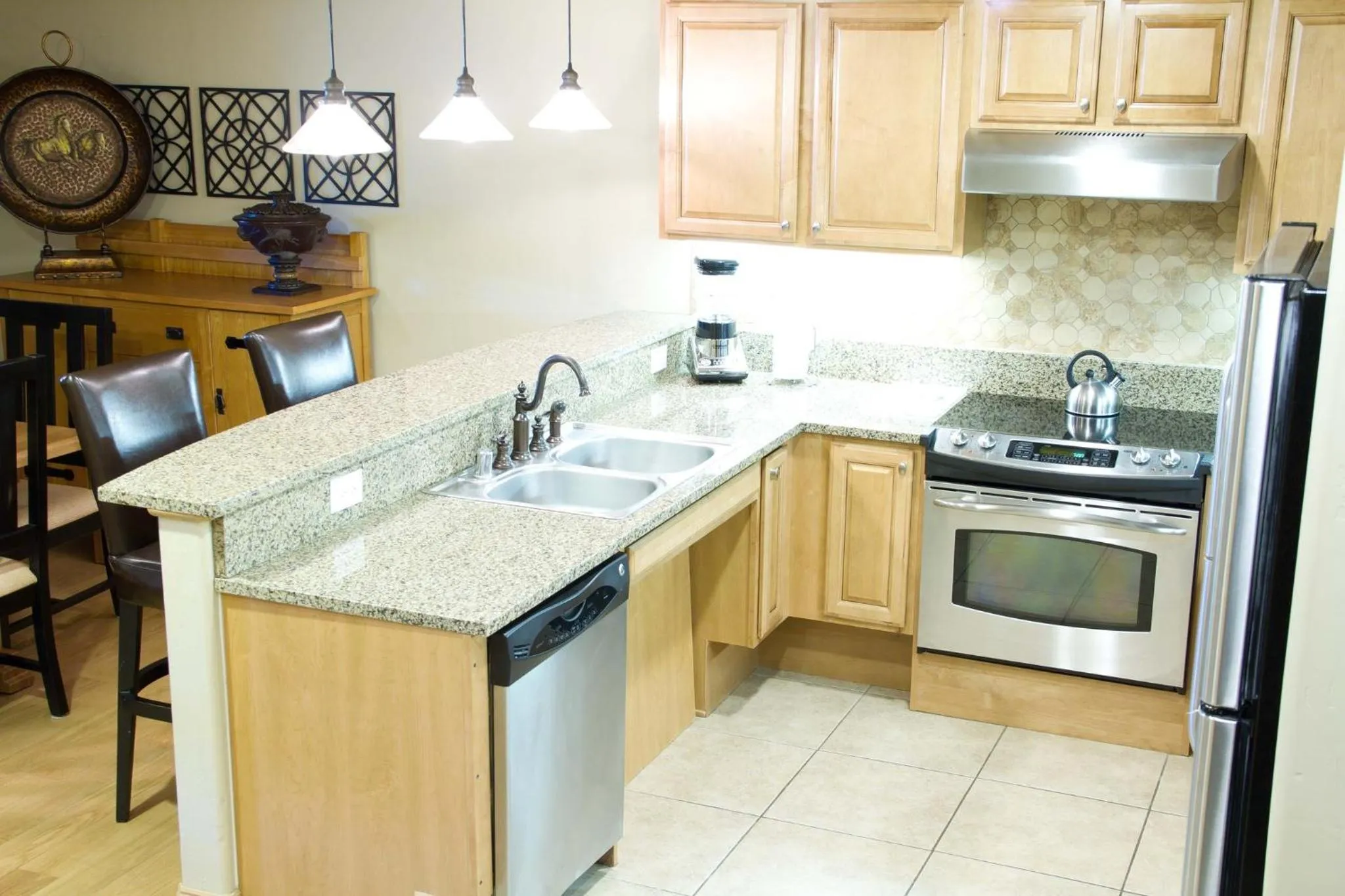 Photo of the whole room, Kitchen/Kitchenette in Club Wyndham Steamboat Springs