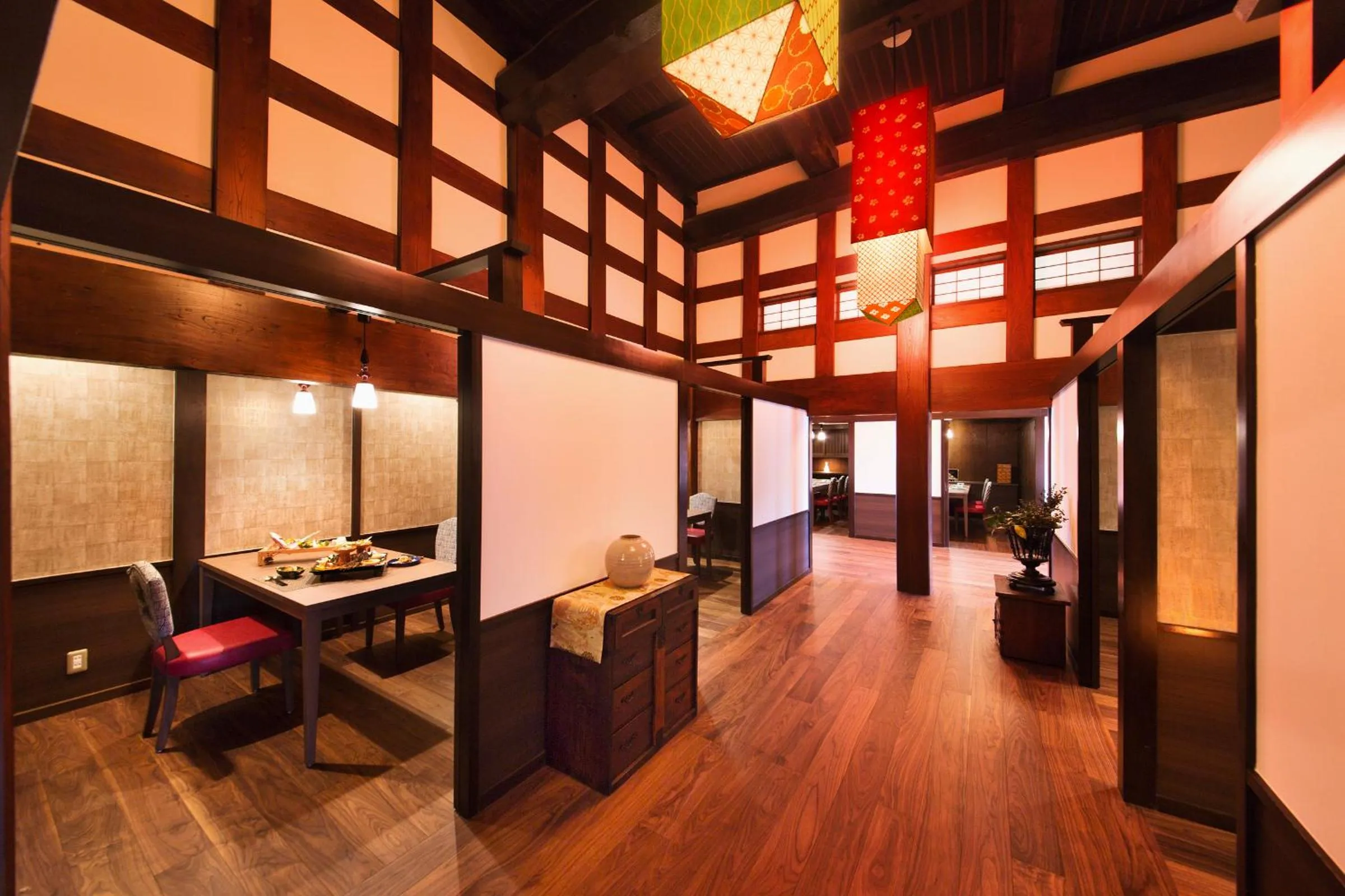 Restaurant/places to eat in Kanazawa Hyakurakusou