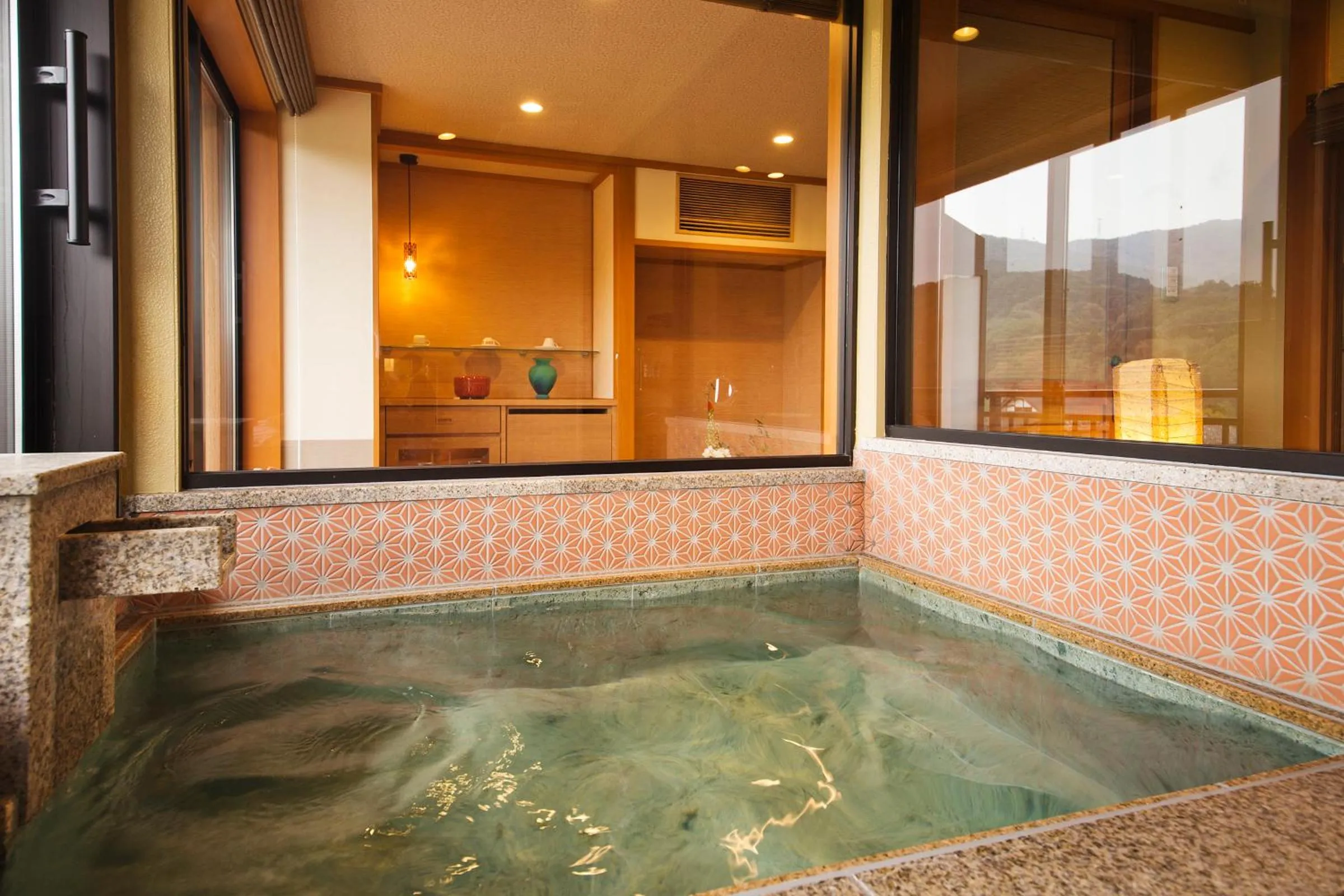 Kanazawa Hyakurakusou