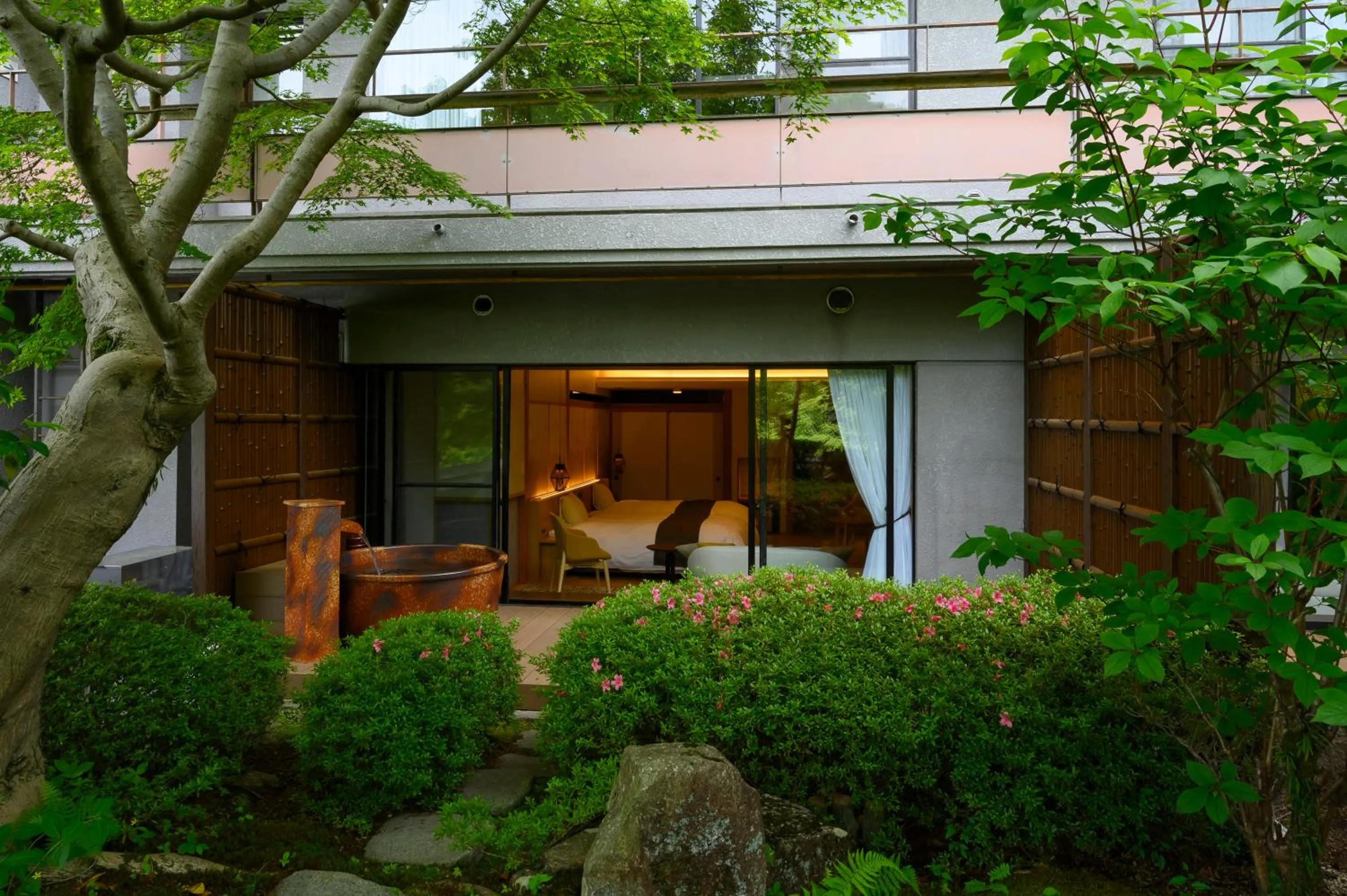 Photo of the whole room in Fukuichi