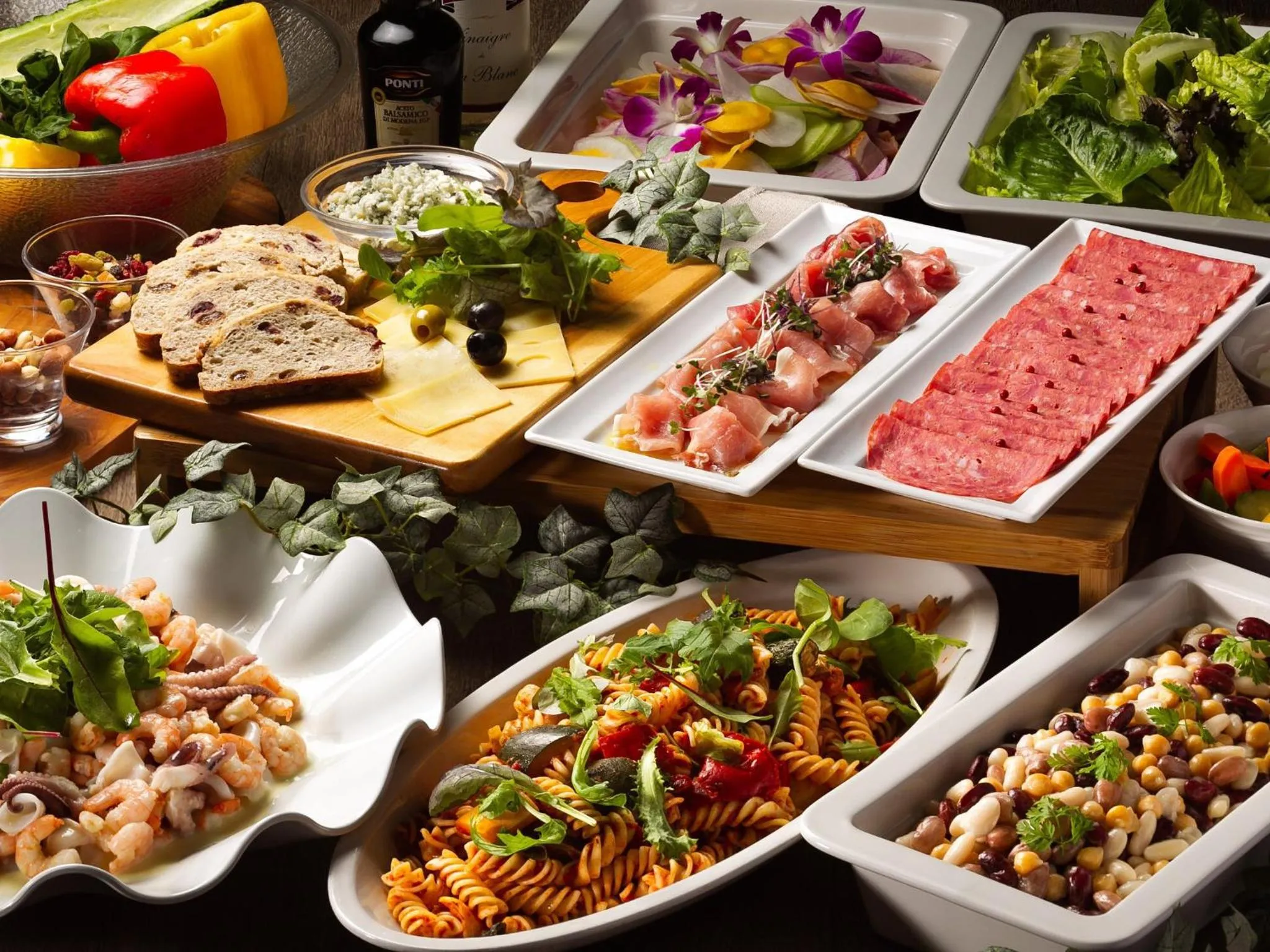 Food and drinks, Food in Tonami Royal Hotel