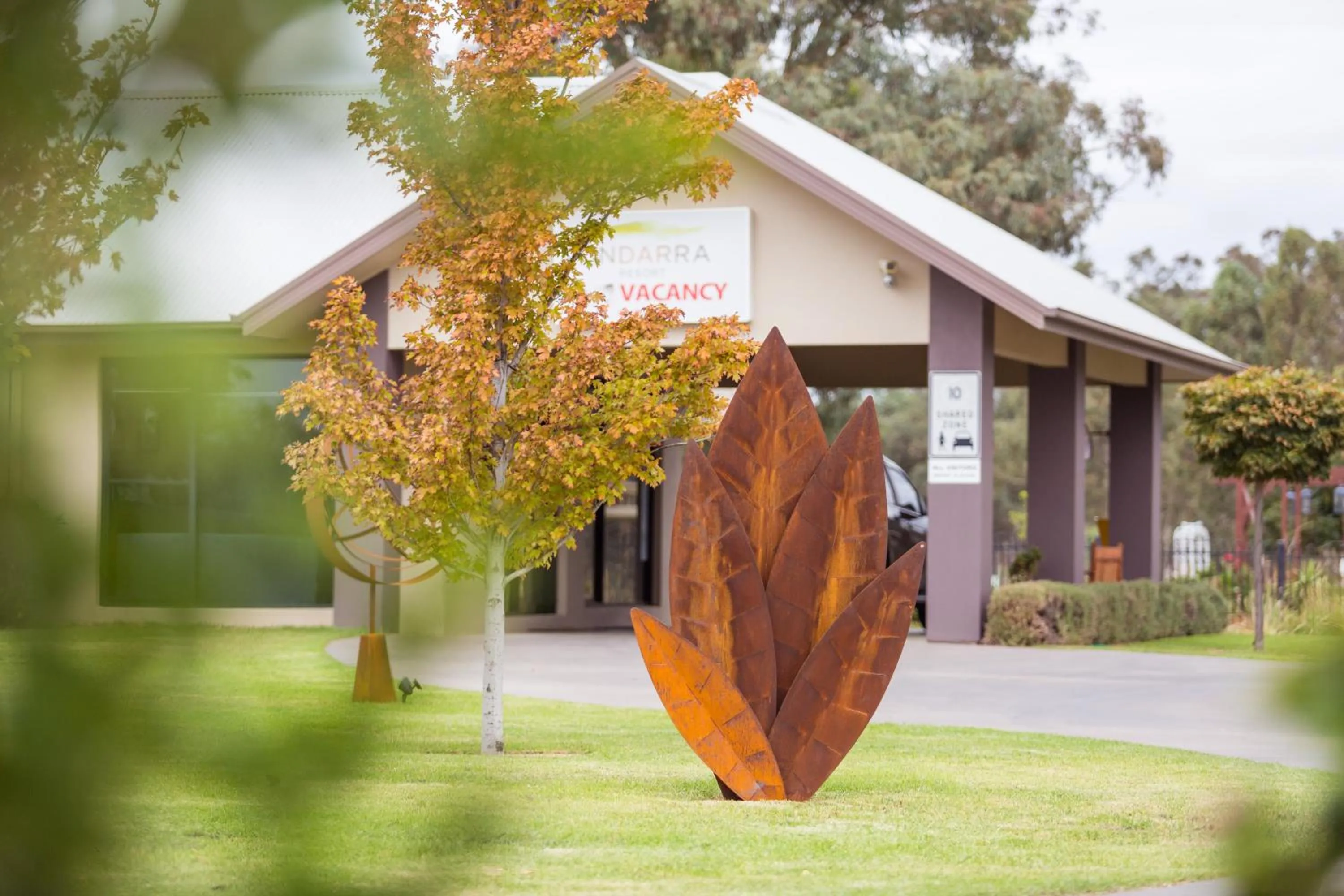 Property building in Tindarra Resort