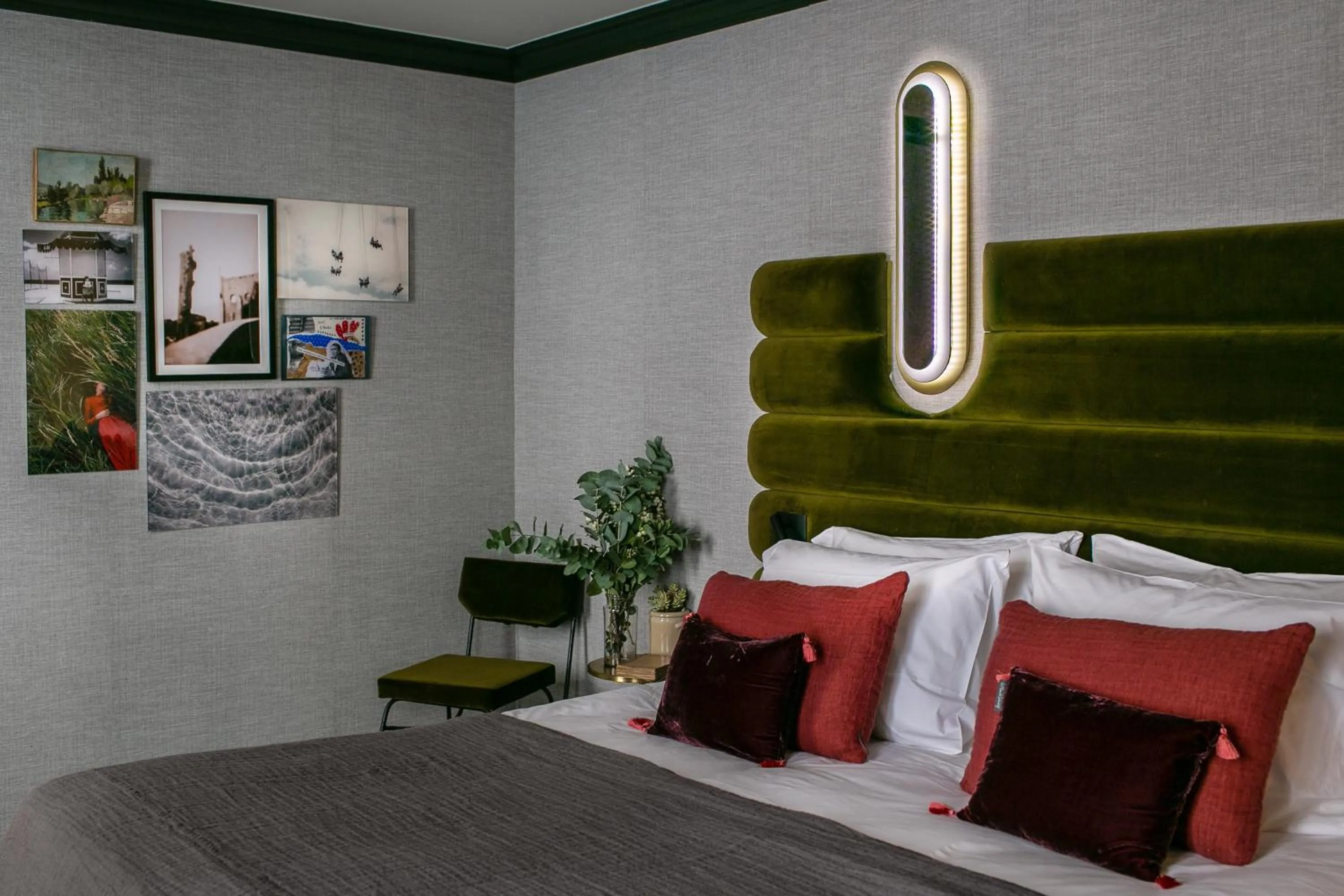 Bedroom, Bed in La Planque Hotel