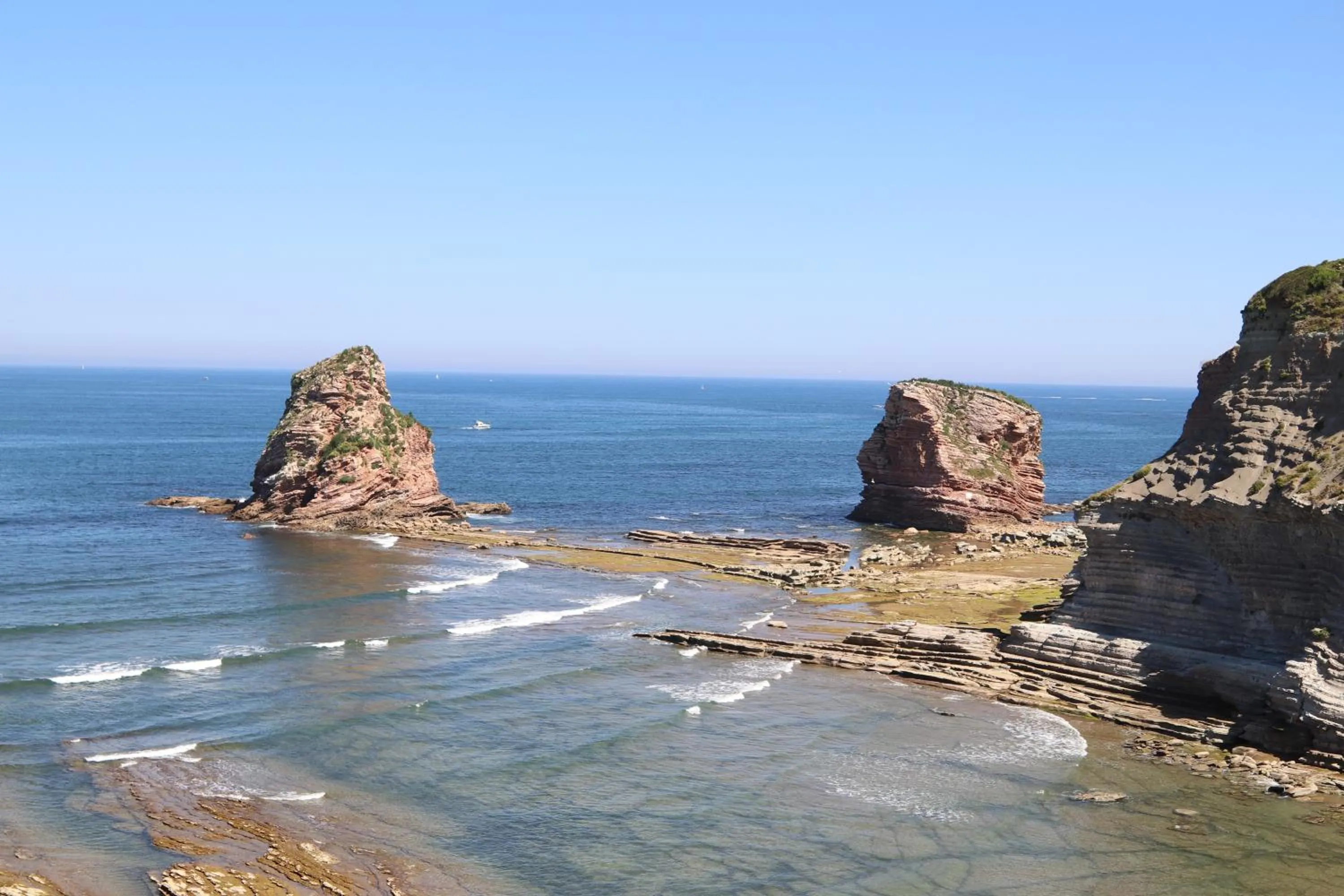 Natural landscape in Chambres d'hôtes "HOR DAGO" près de la gare d'Hendaye avec le petit-déjeuner