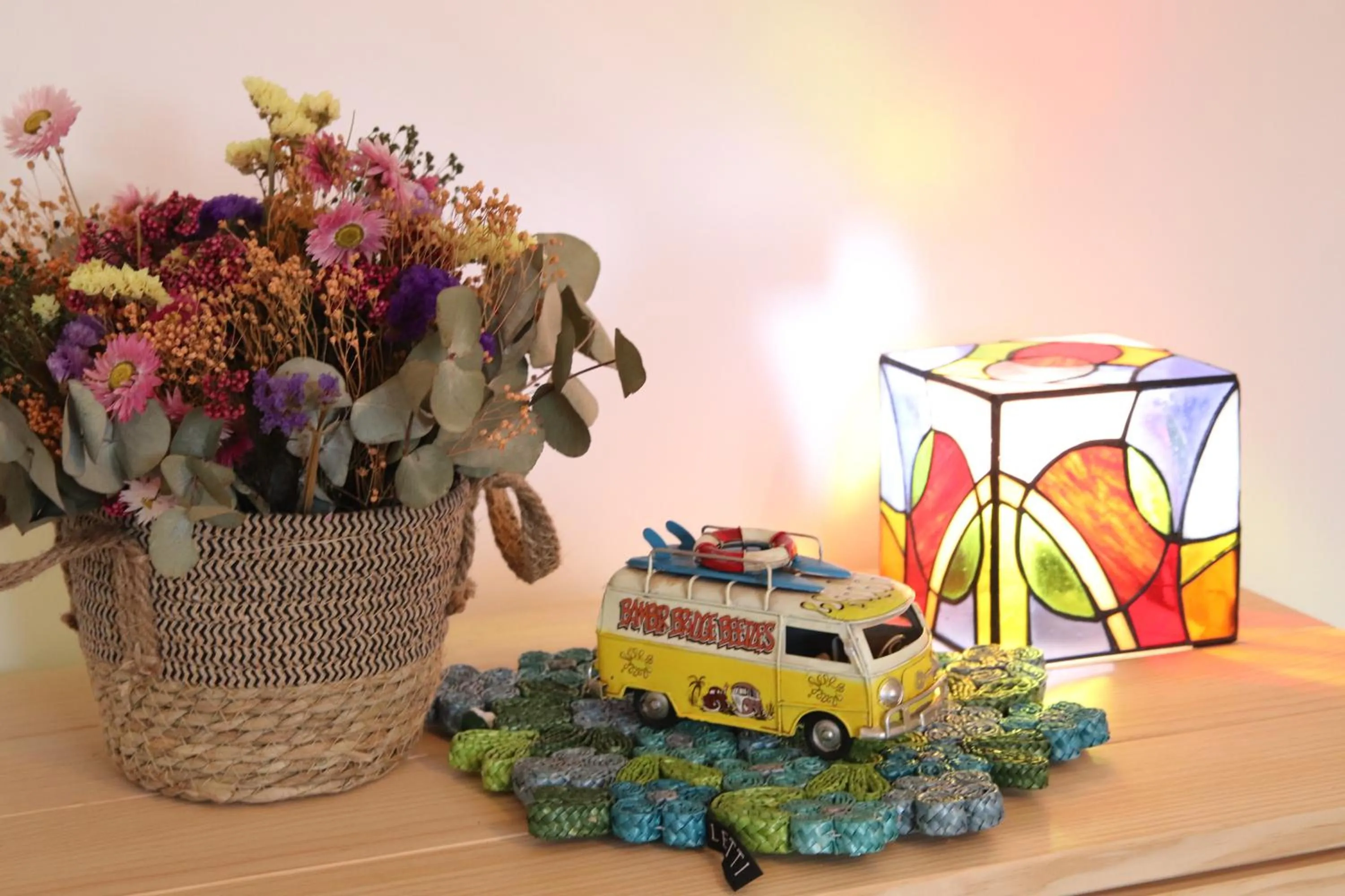 Living room in Chambres d'hôtes "HOR DAGO" près de la gare d'Hendaye avec le petit-déjeuner