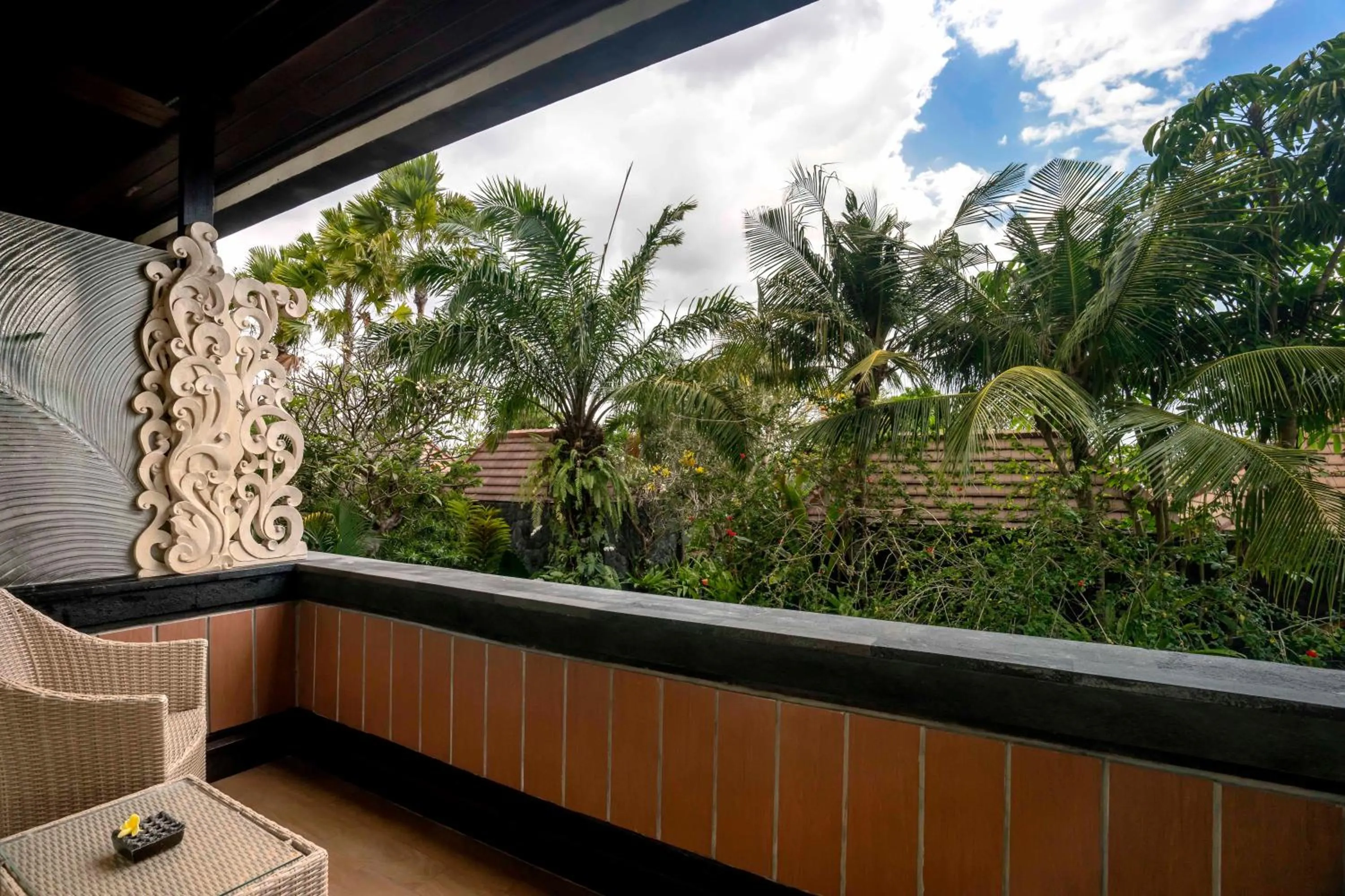 Garden view in The Bali Dream Villa & Resort Echo Beach Canggu