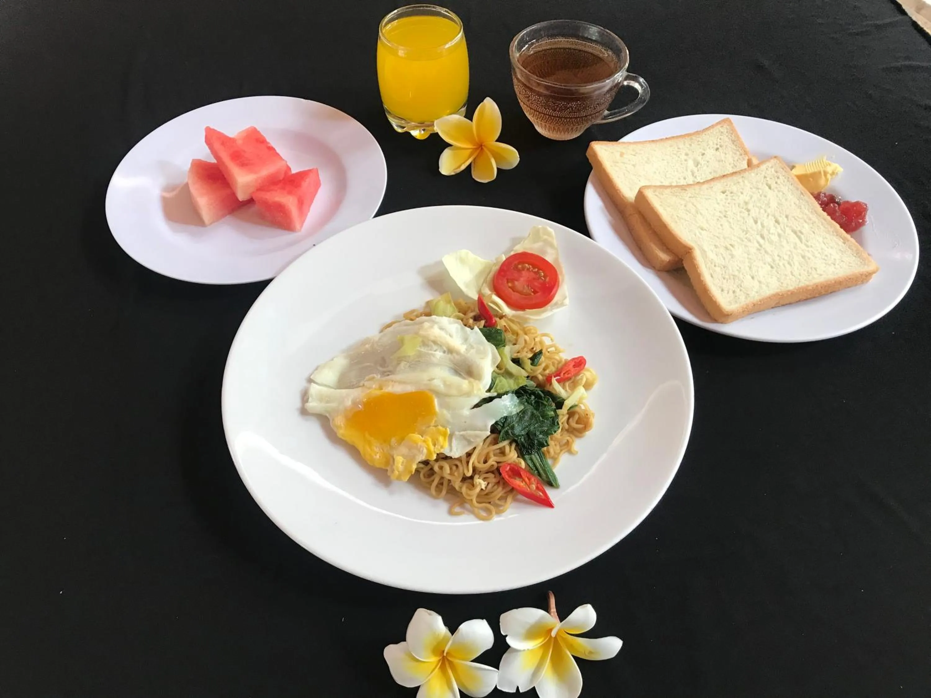 Breakfast in Agus Beach Inn