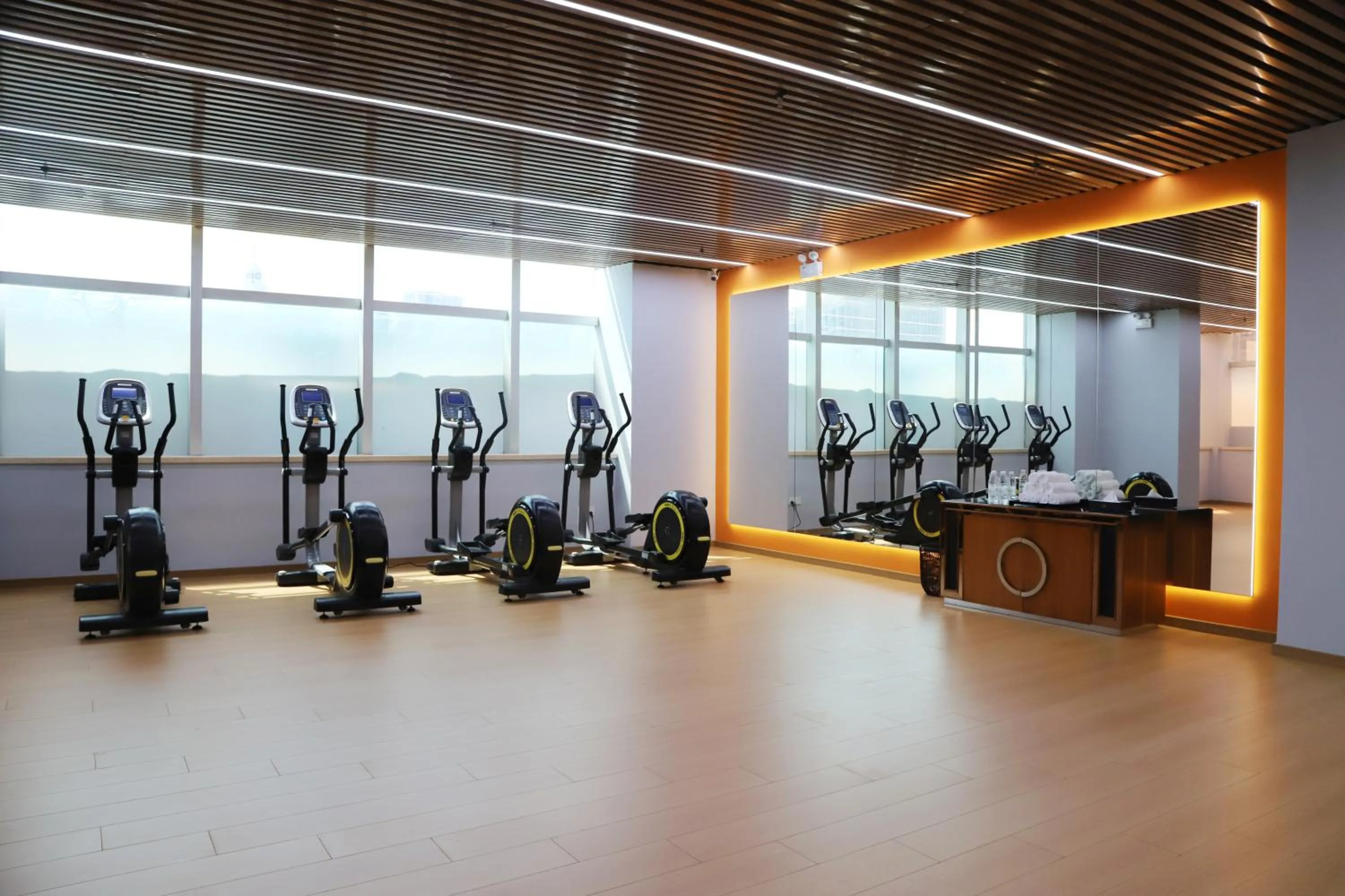 Fitness centre/facilities in Asia International Hotel Guangdong