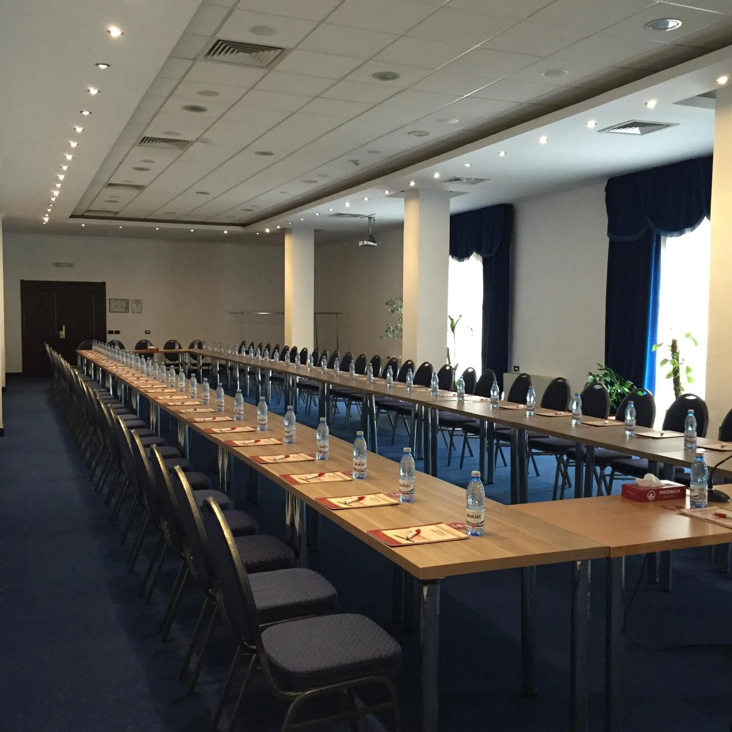 Business facilities in Phoenicia Grand Hotel