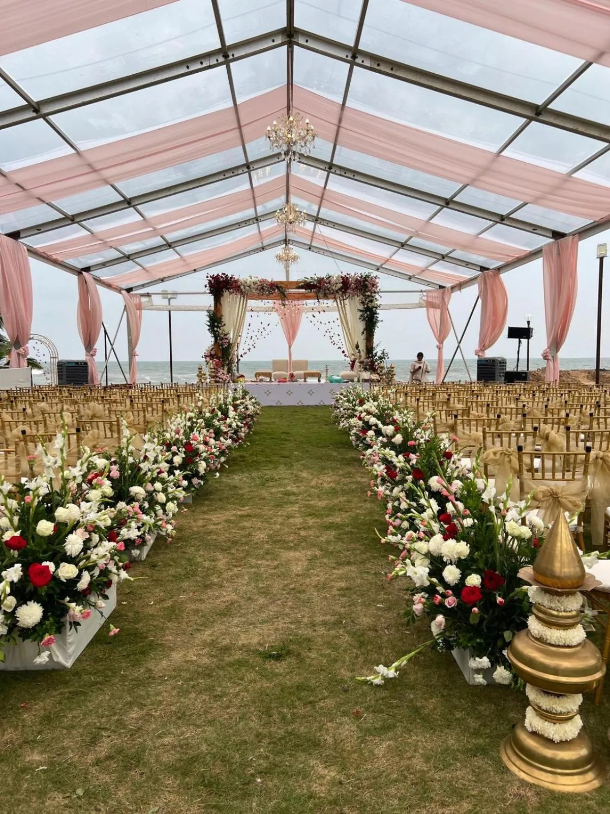 wedding in MGM Beach Resorts East Coast Road