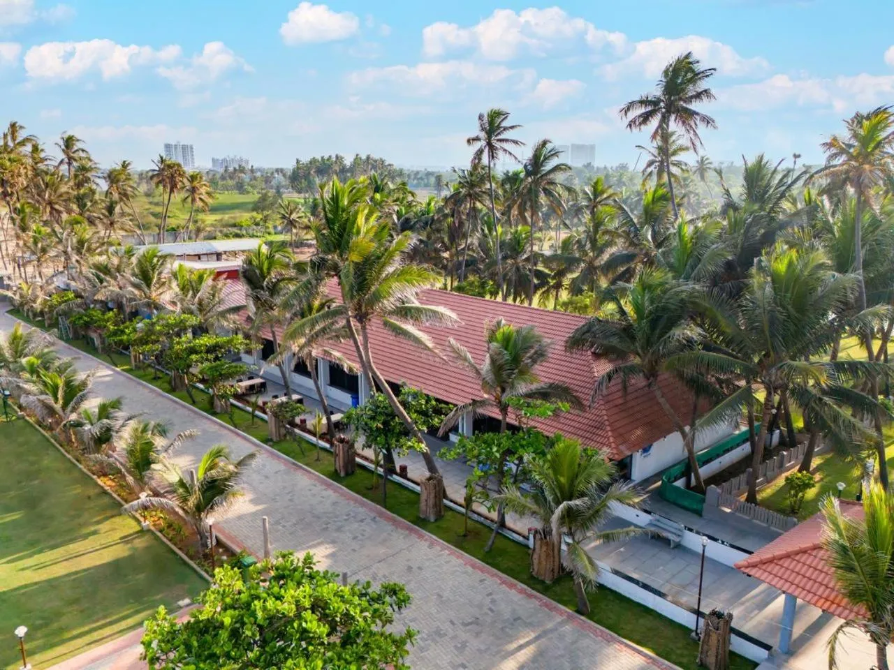 Restaurant/places to eat in MGM Beach Resorts East Coast Road