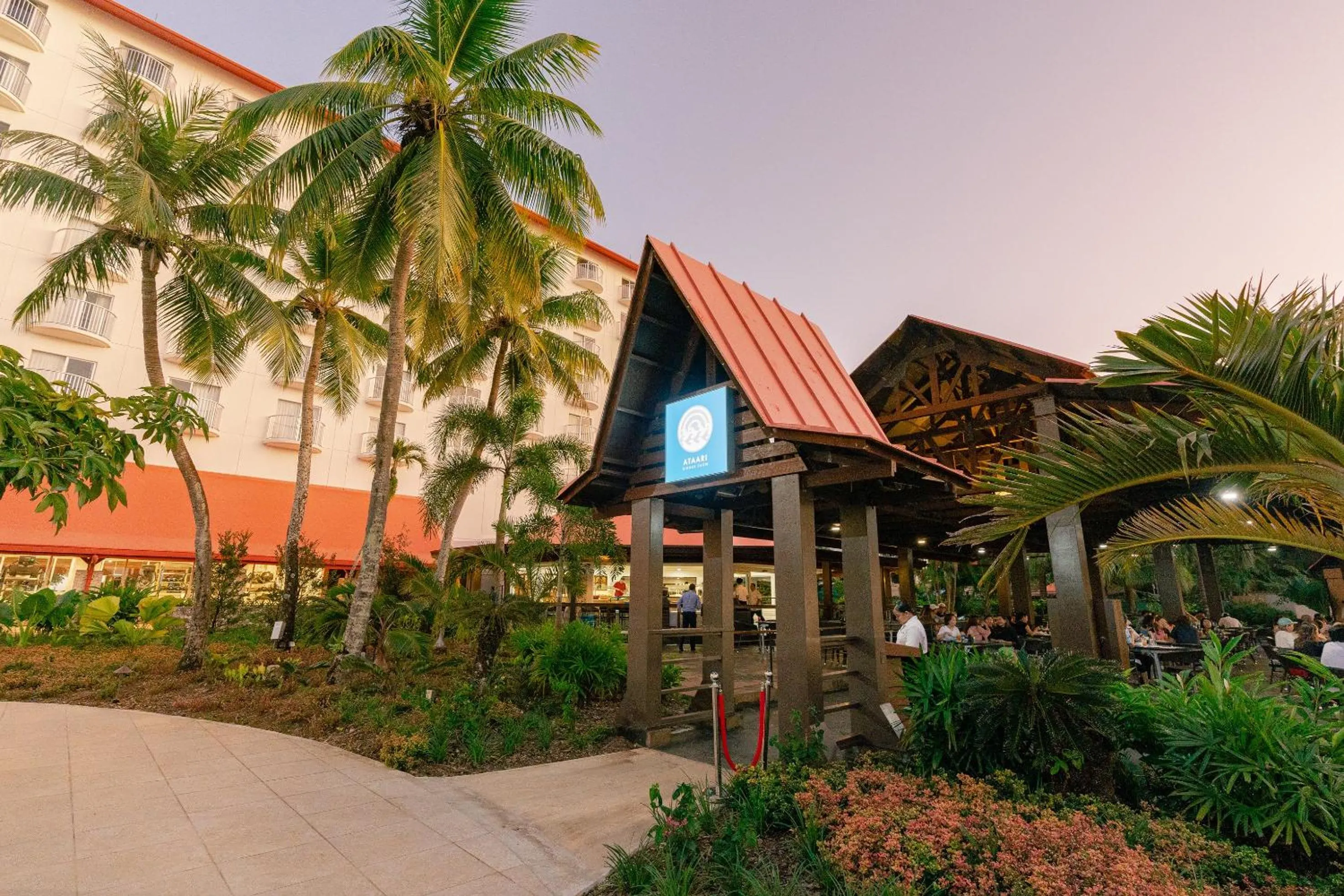 Restaurant/places to eat in Crowne Plaza Resort Saipan