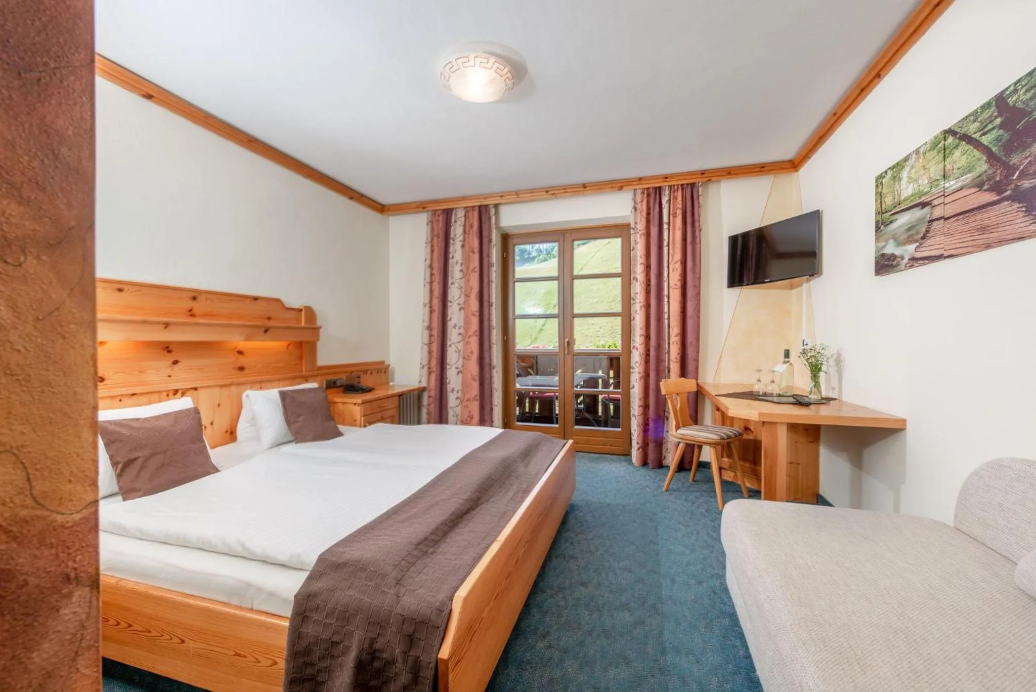 Photo of the whole room, Bed in Familienhotel Unterreith