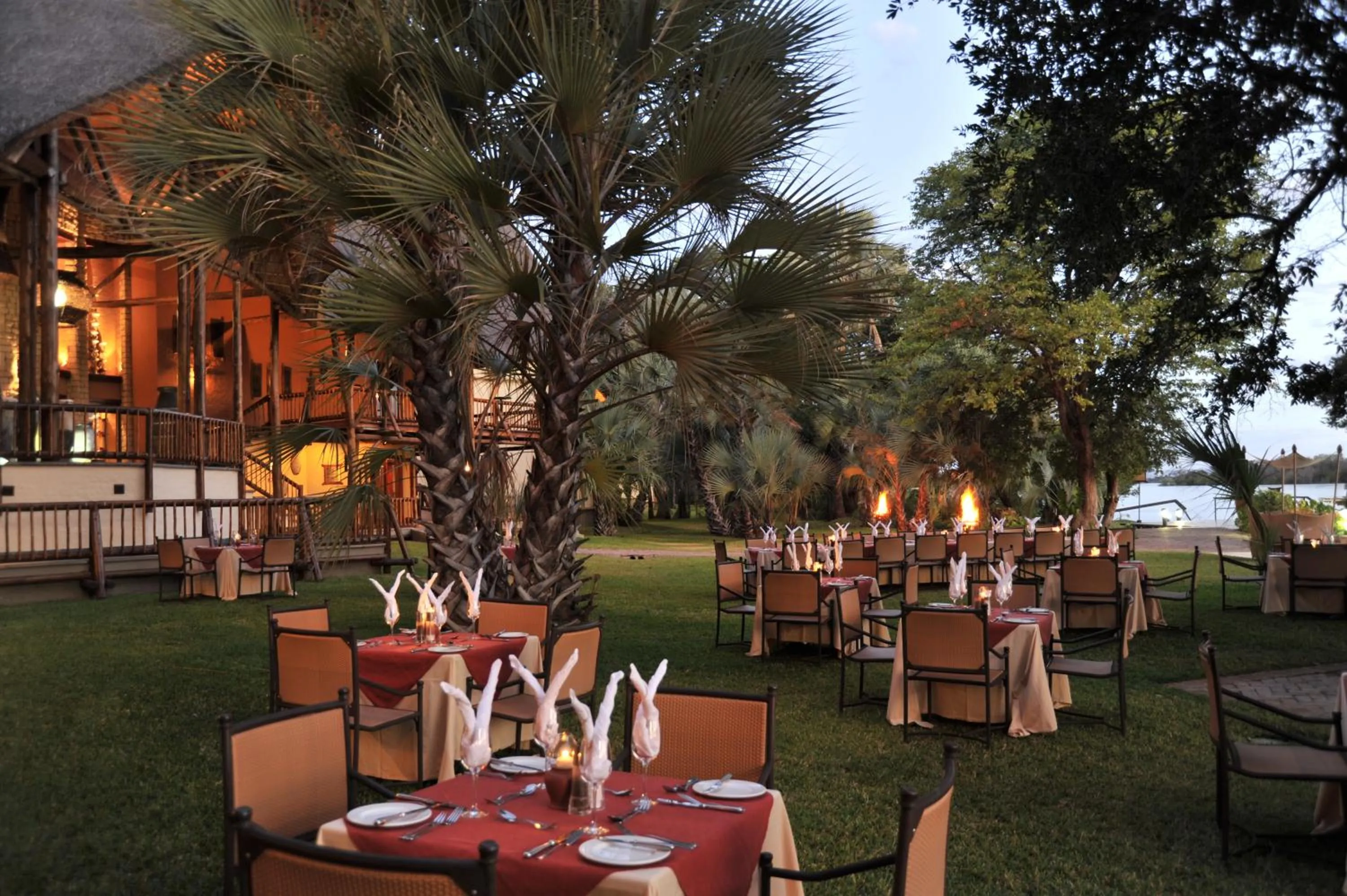 Restaurant/places to eat in The David Livingstone Safari Lodge & Spa