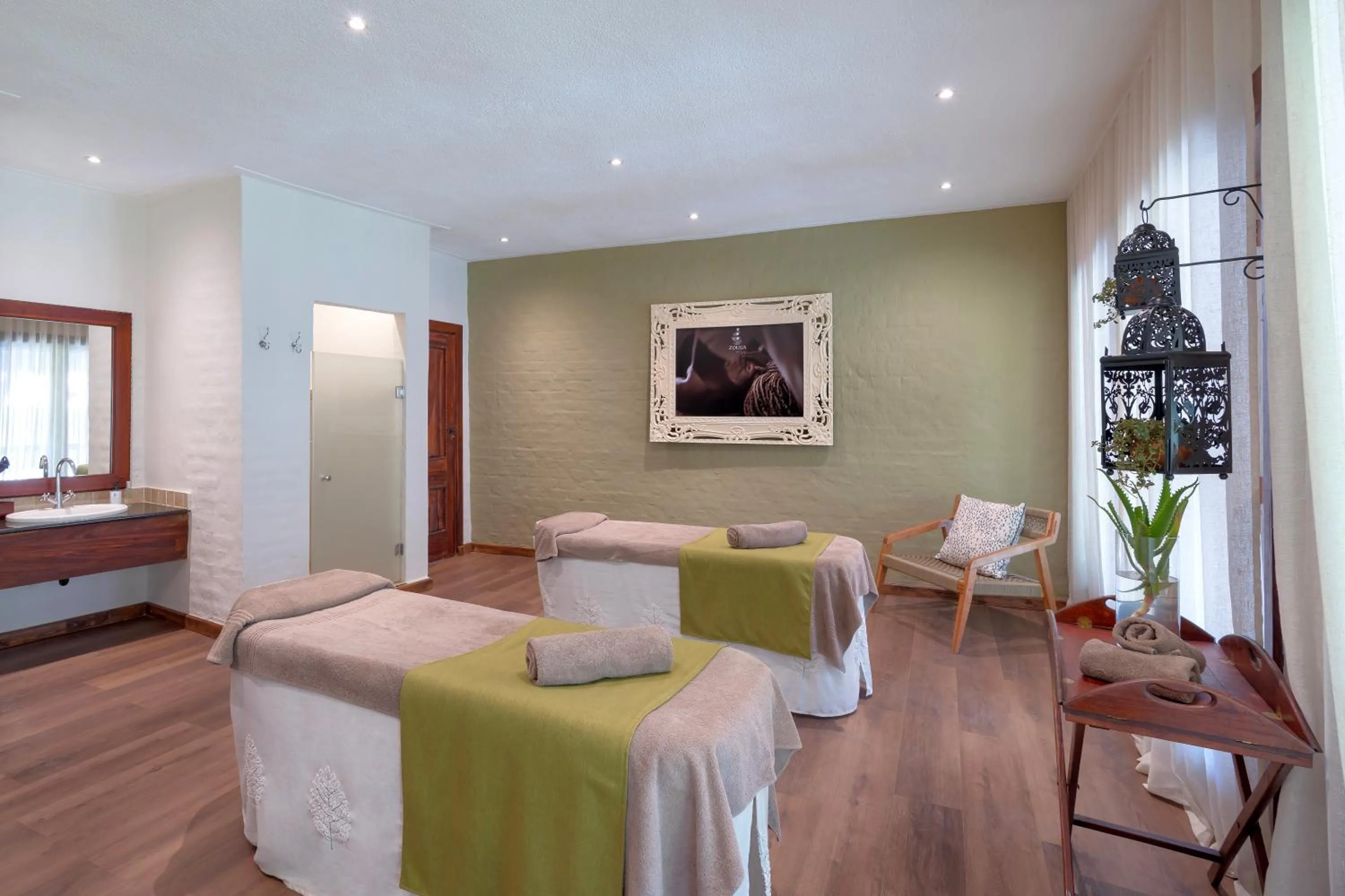 Spa and wellness centre/facilities, Bed in The David Livingstone Safari Lodge & Spa