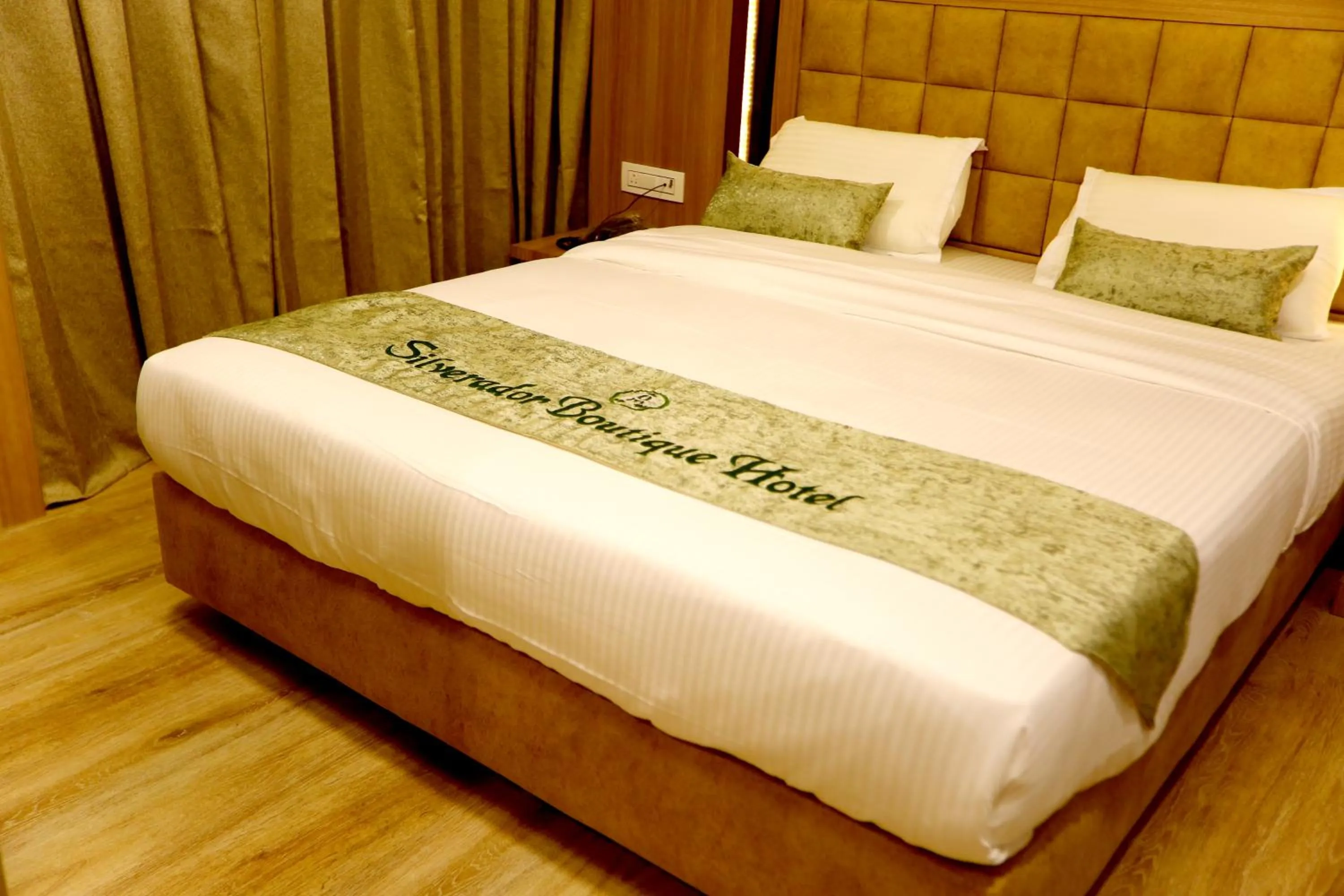 Bed in Silverador Boutique Hotel