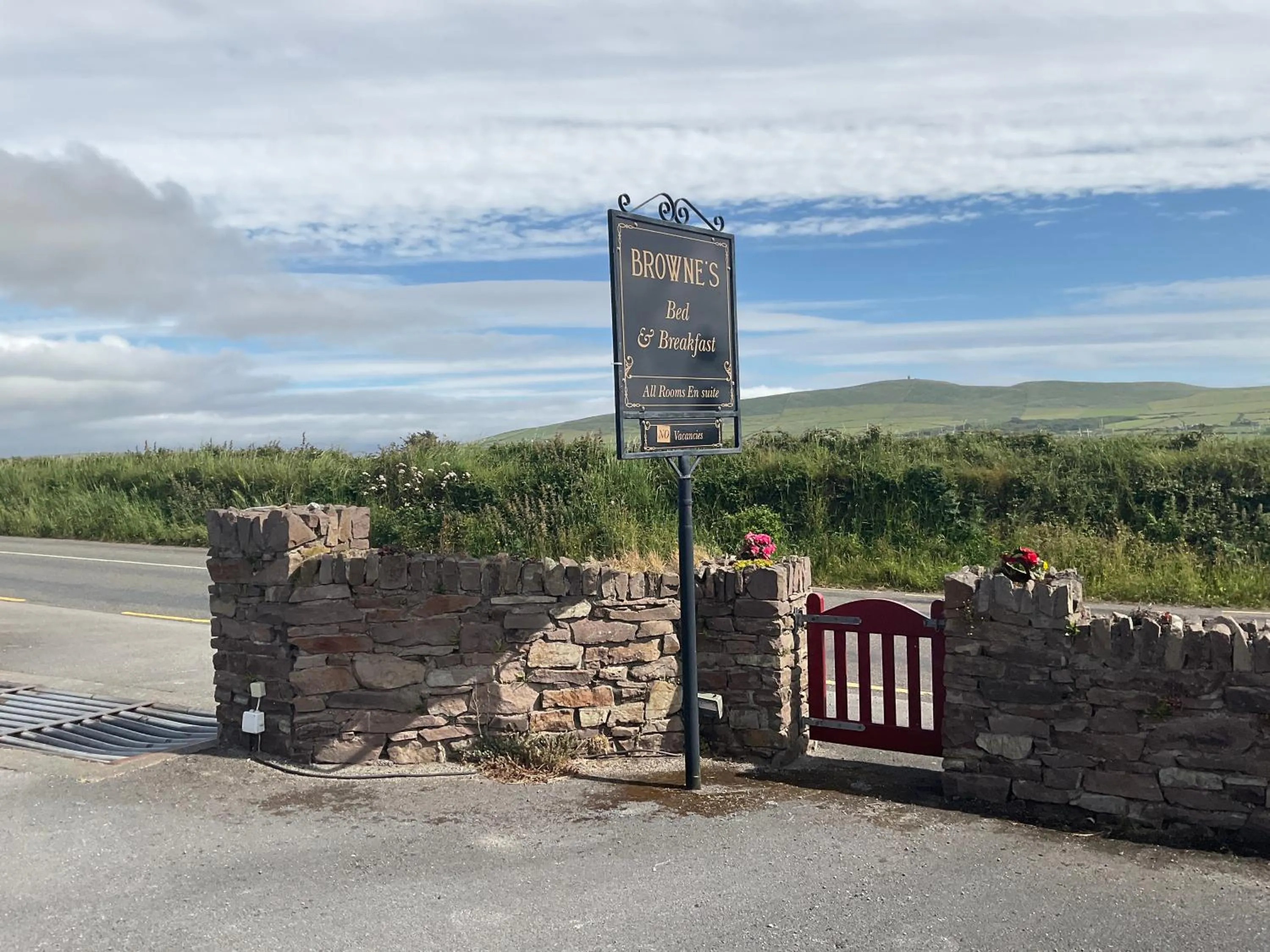 Property logo or sign in Brownes