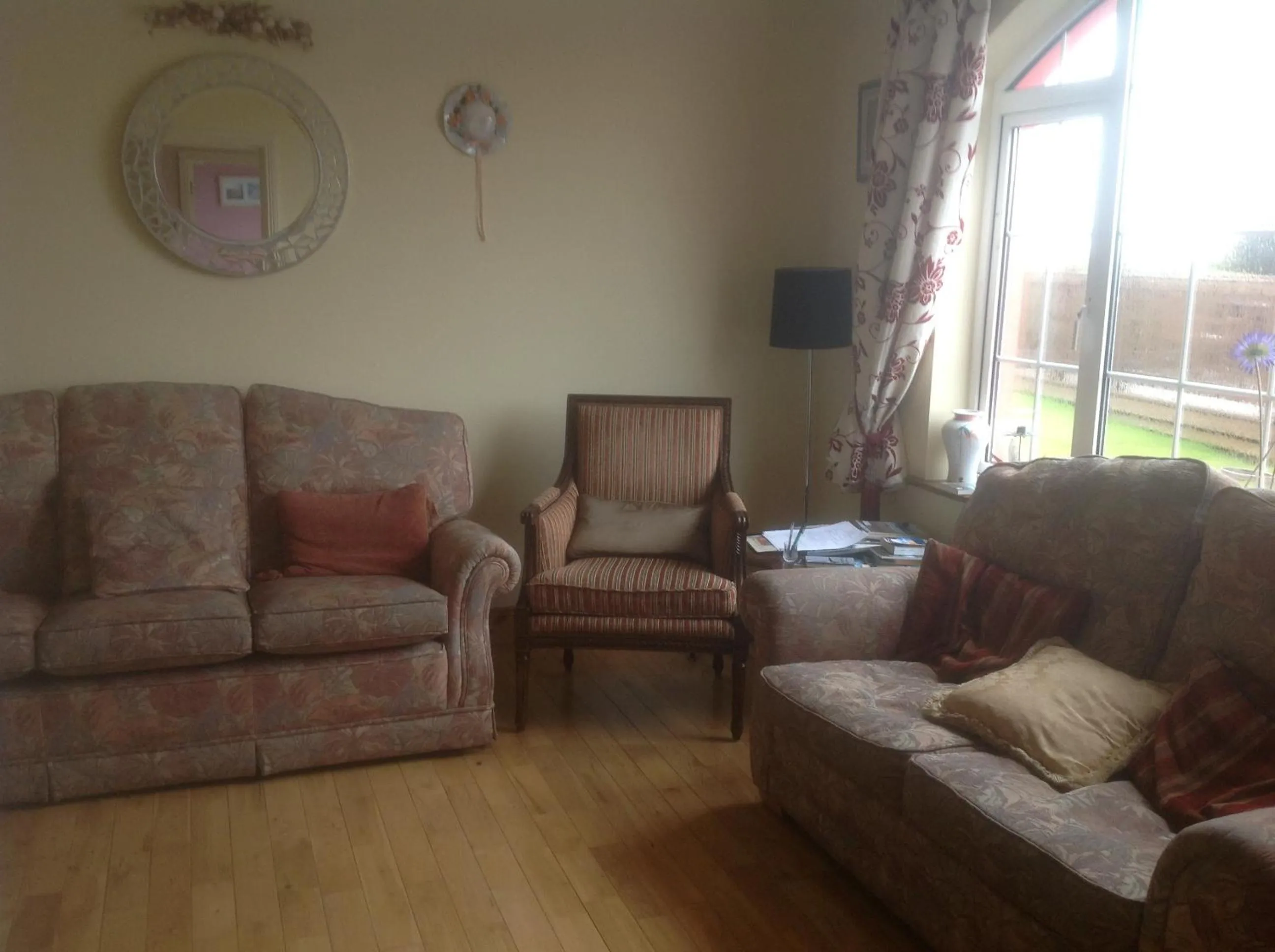 Lounge or bar in Brownes