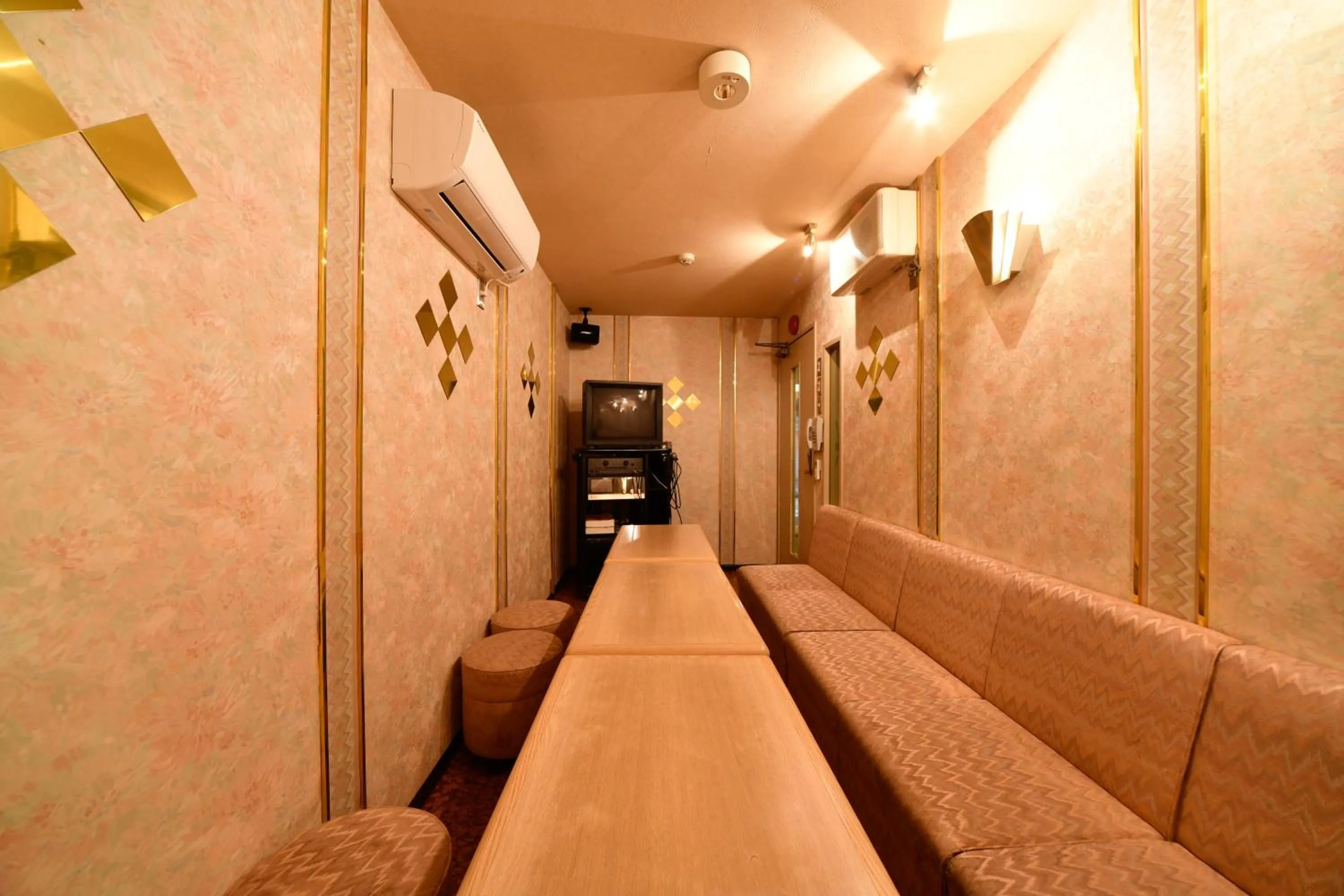 Karaoke in Mimatsukan