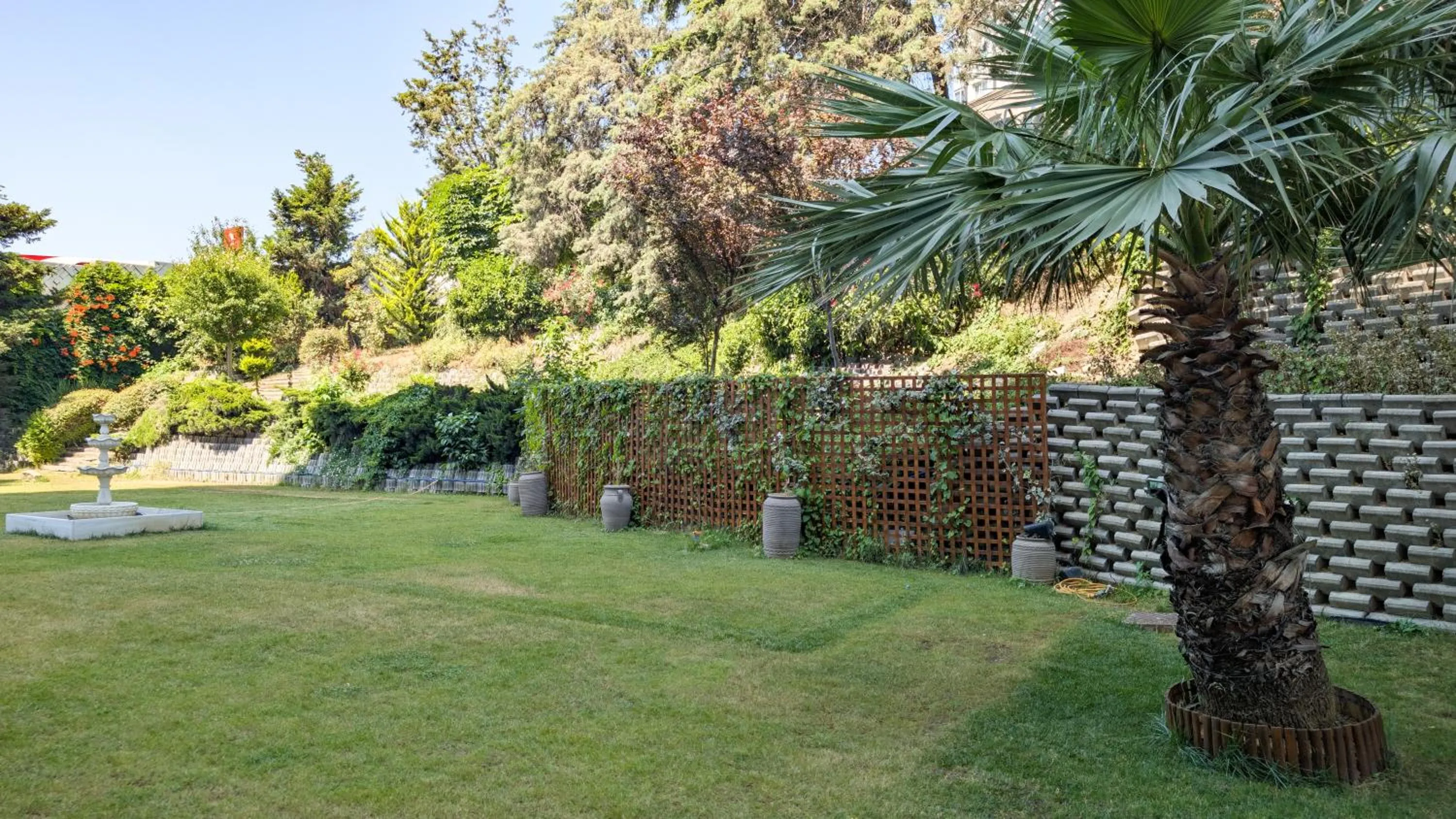 Garden in Istanbul Gonen Hotel