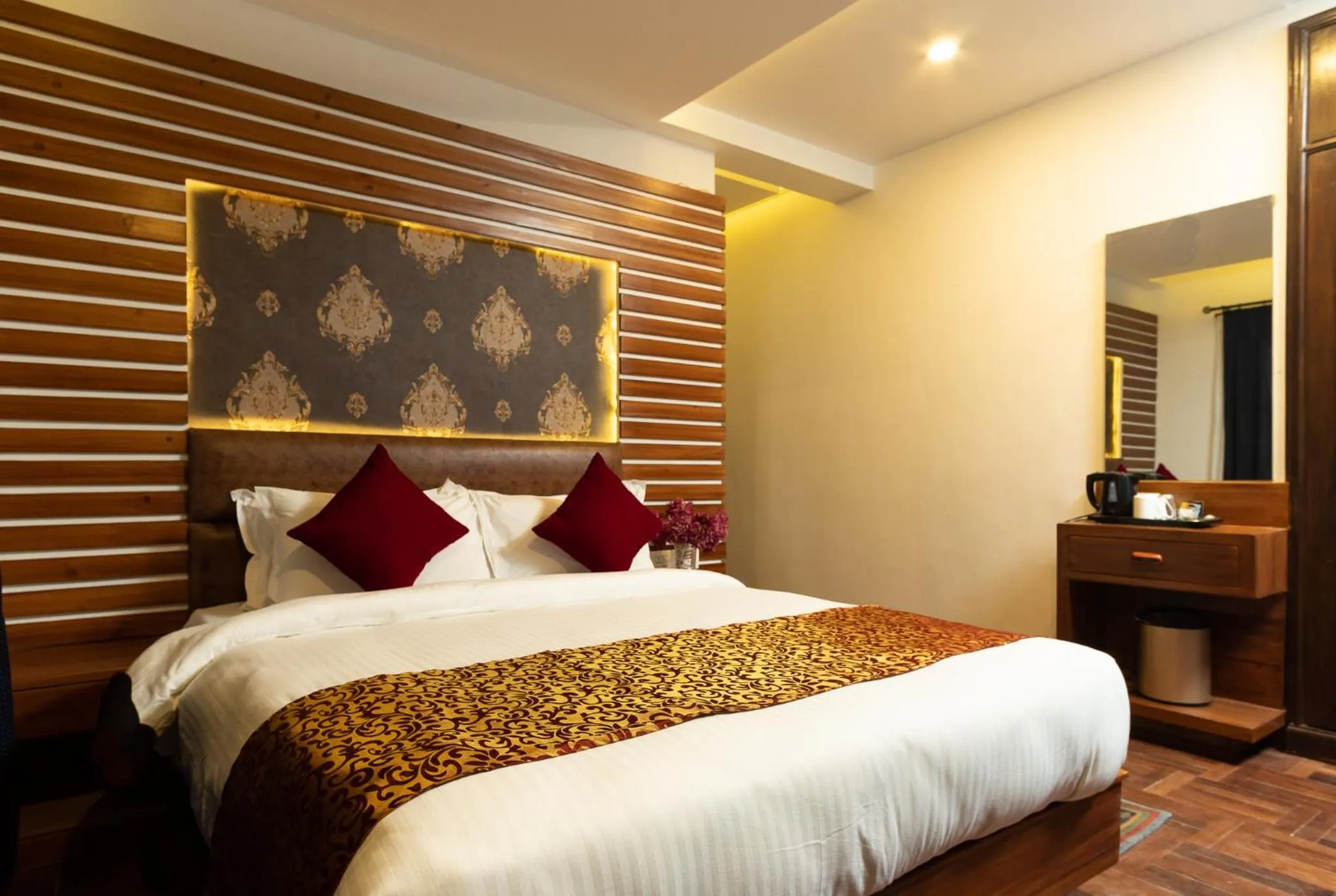 Bedroom, Bed in Fresco Retreat