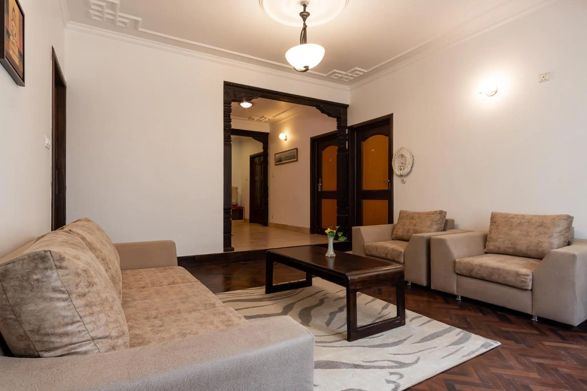 Communal lounge/ TV room in Fresco Retreat