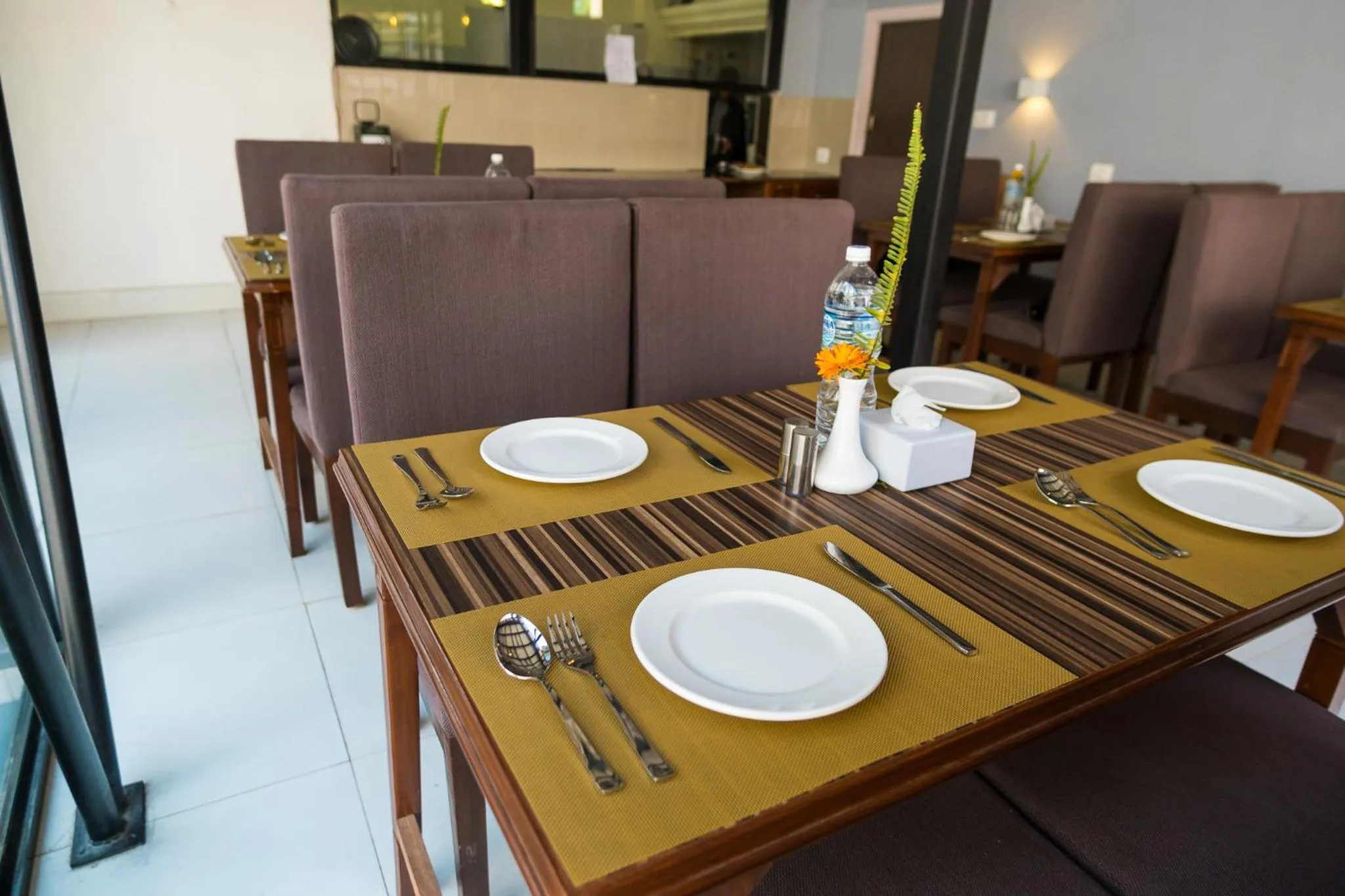 Restaurant/places to eat in Fresco Retreat