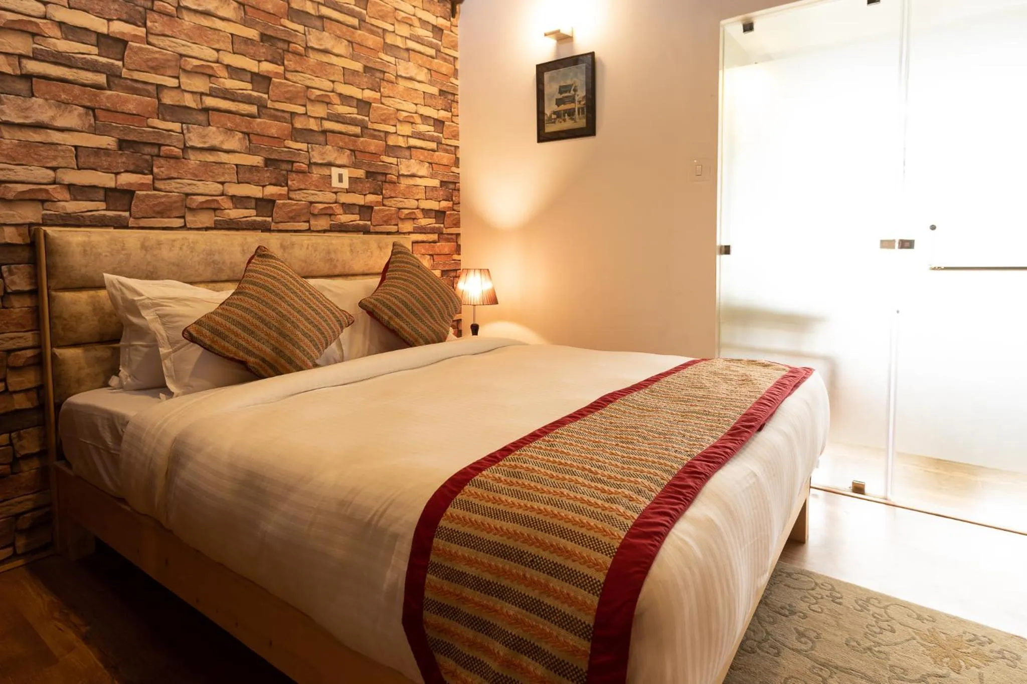 Bedroom, Bed in Fresco Retreat