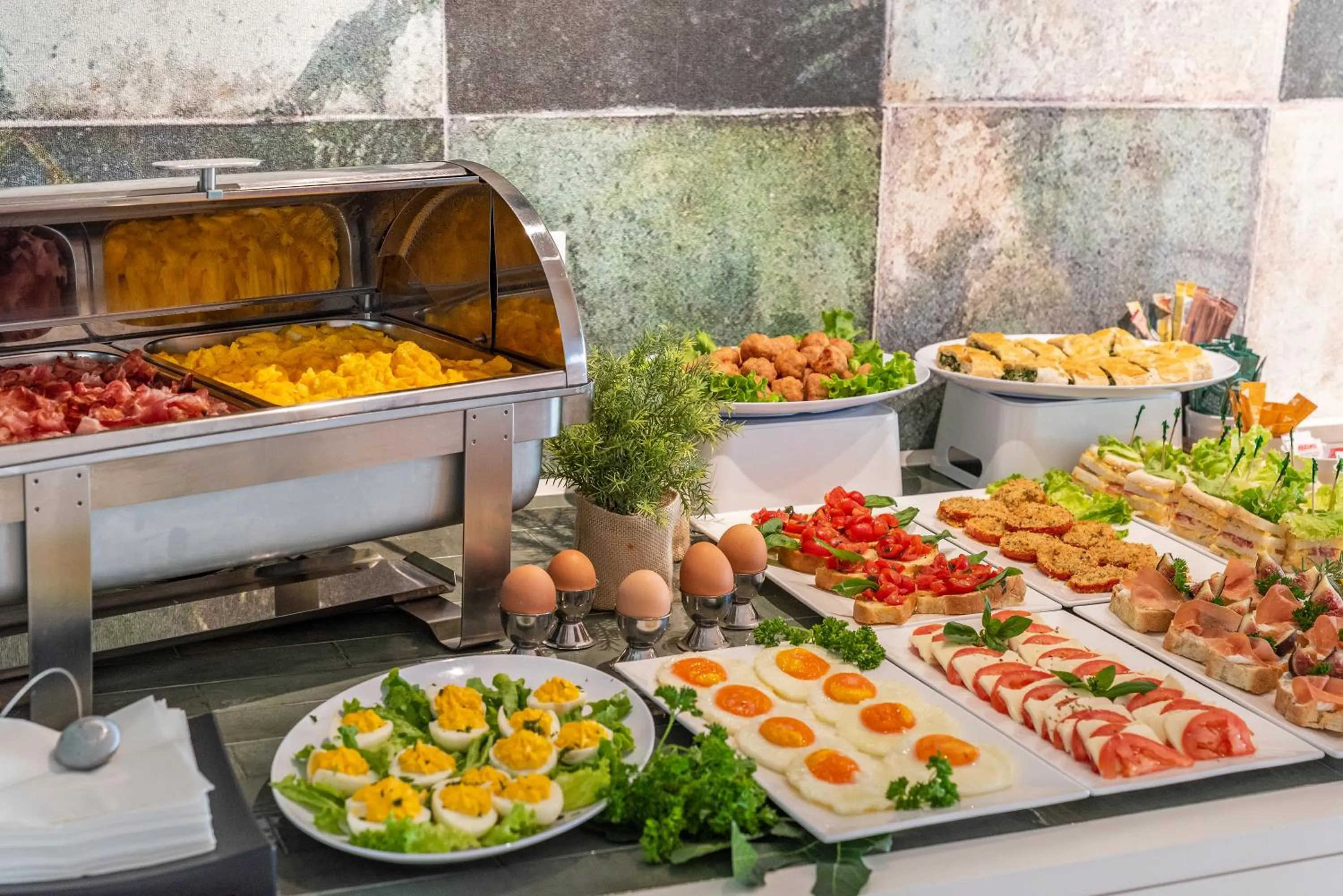 Breakfast in Hotel Augustus