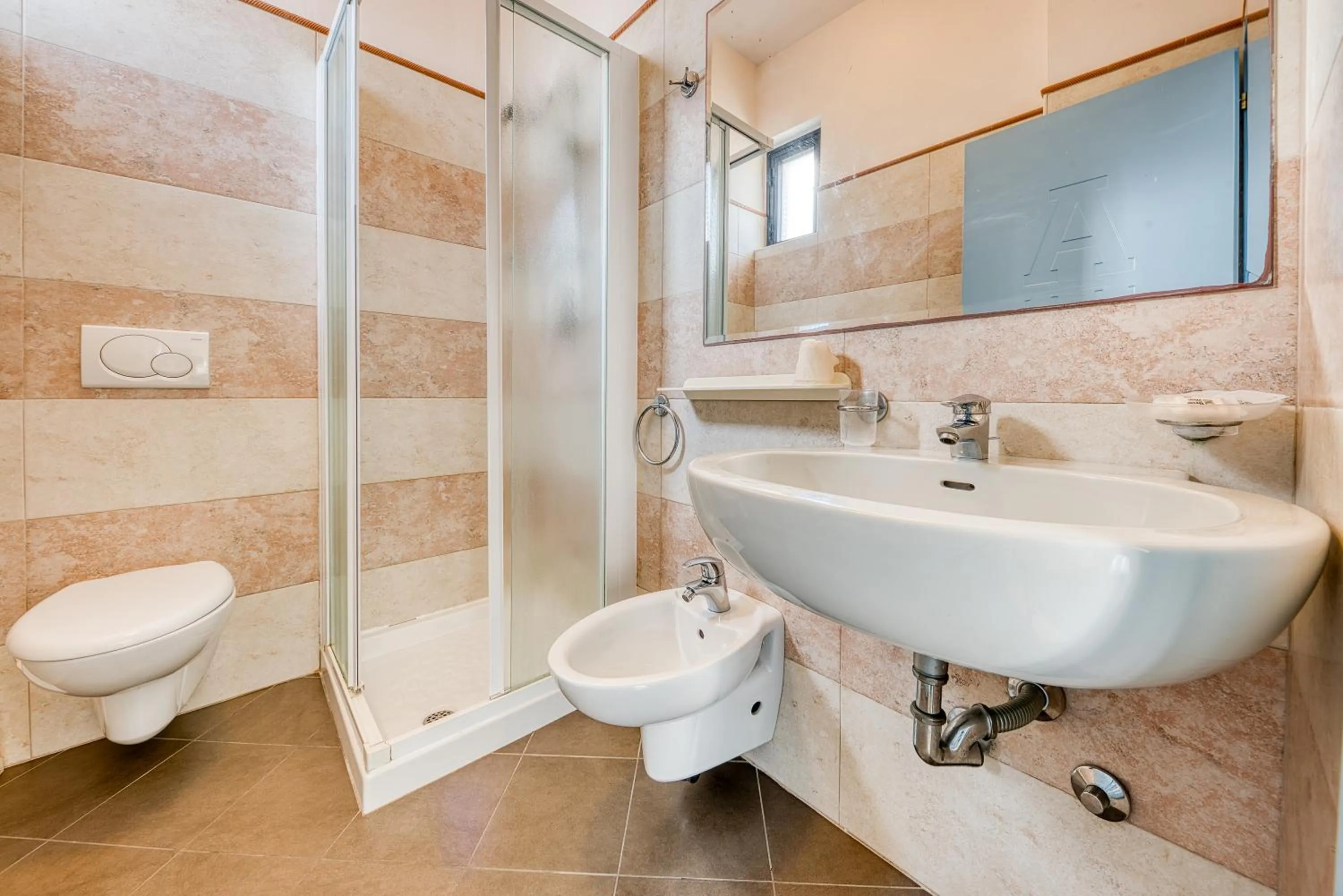 Bathroom in Hotel Augustus