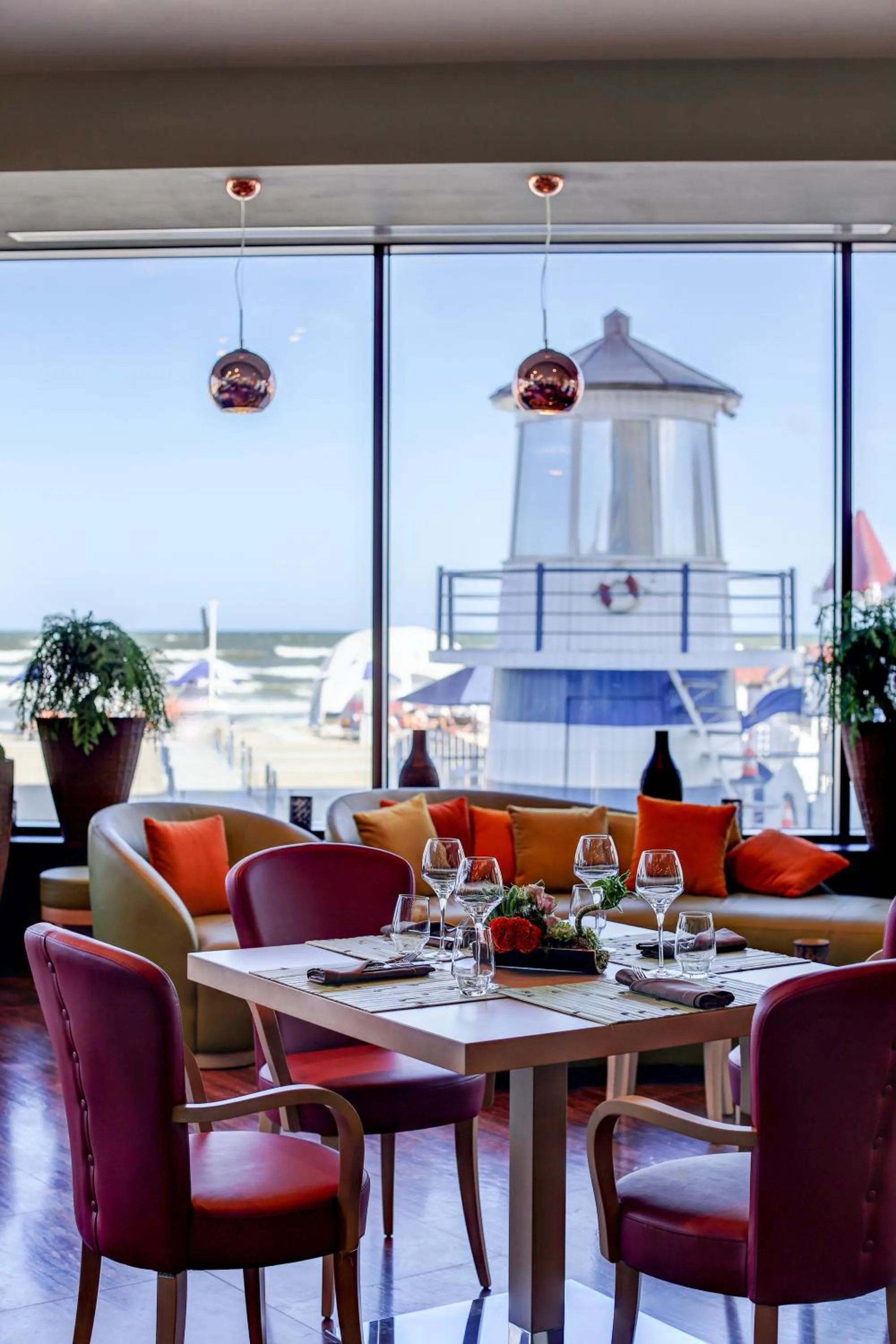 Restaurant/places to eat in Vega Hotel