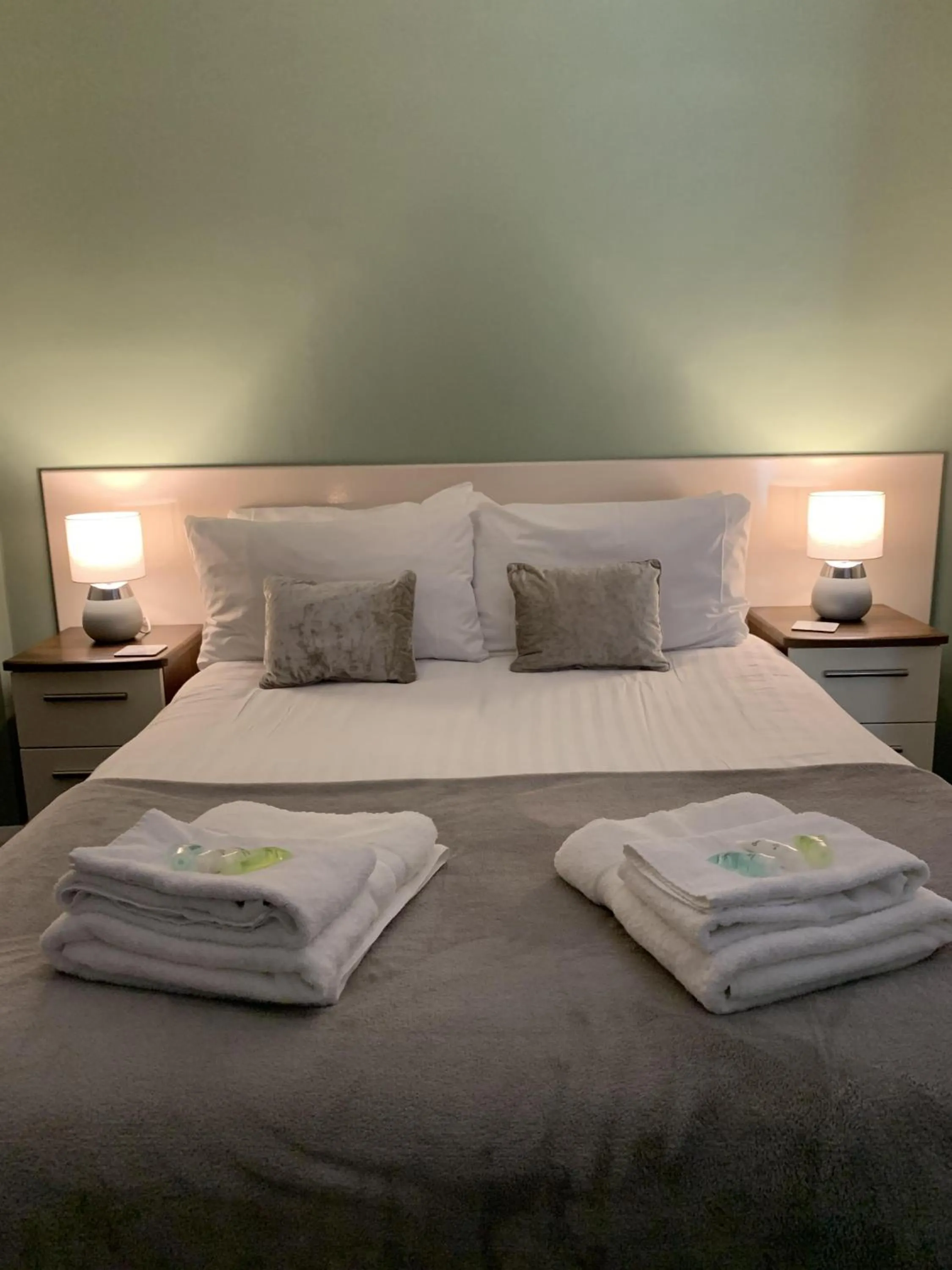 Bedroom, Bed in The Headlands Hotel